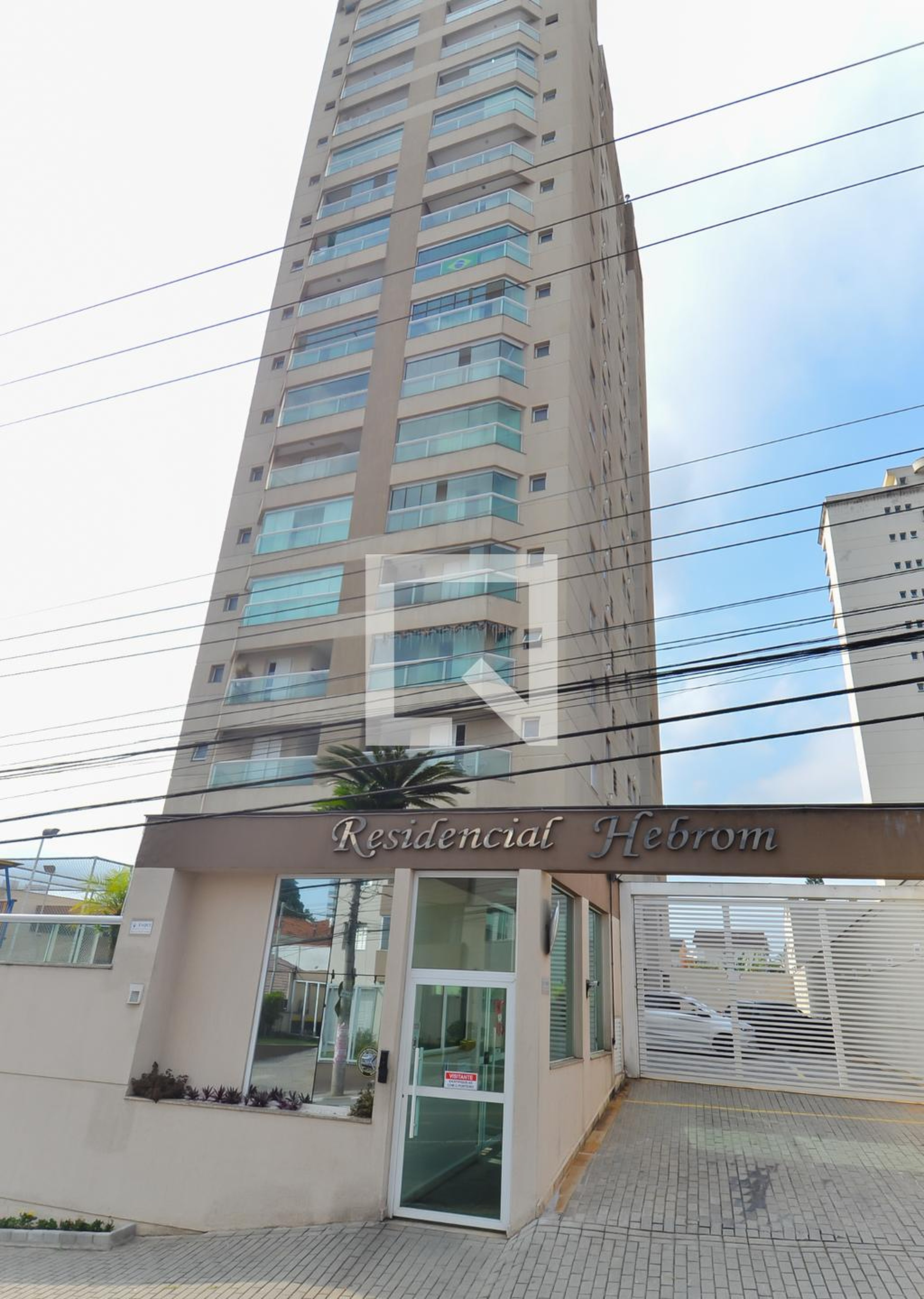 Fachada do Condomínio Condomínio em Avenida Doutor Timóteo Penteado, 4000