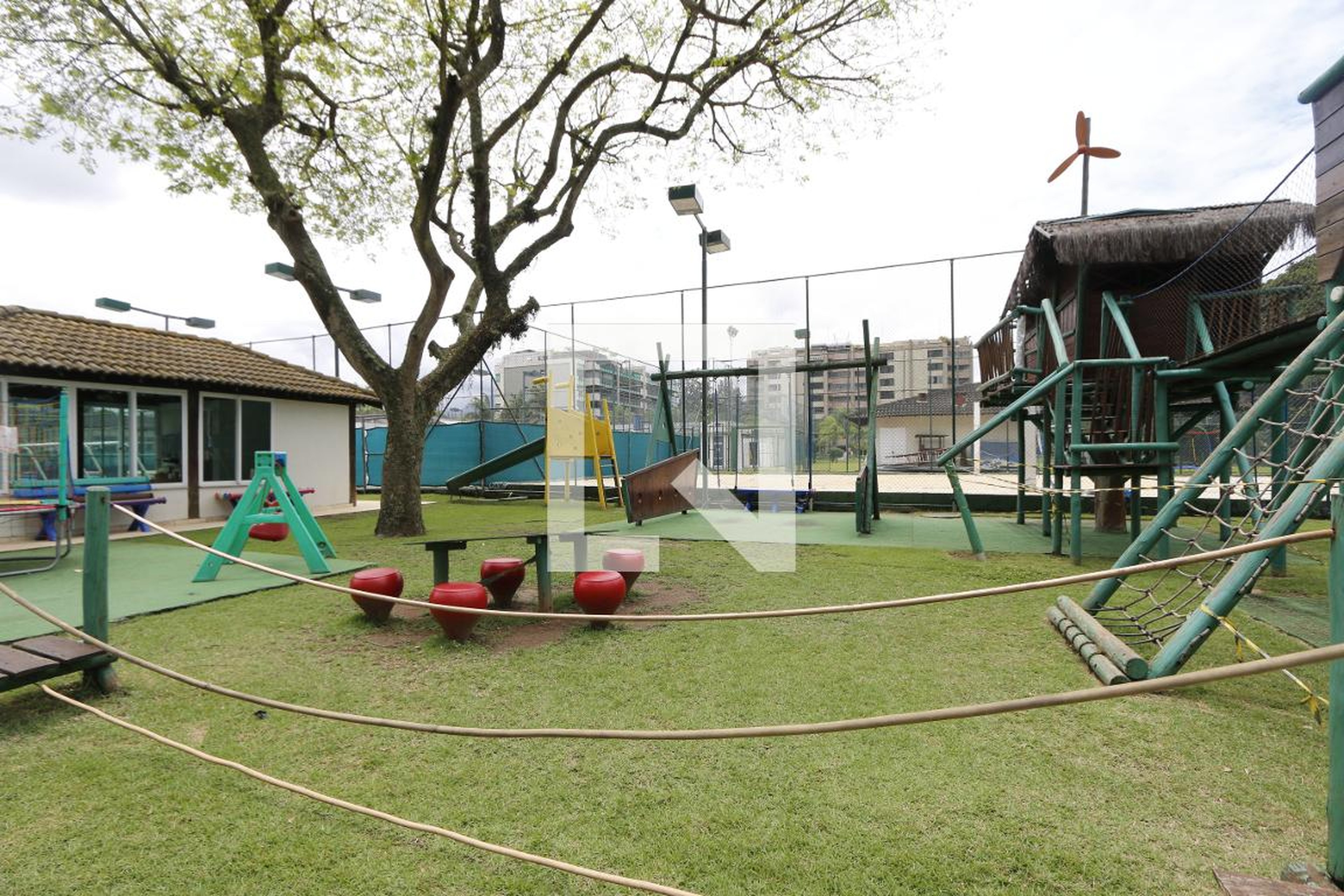 Área comum - Comercial Park Palace