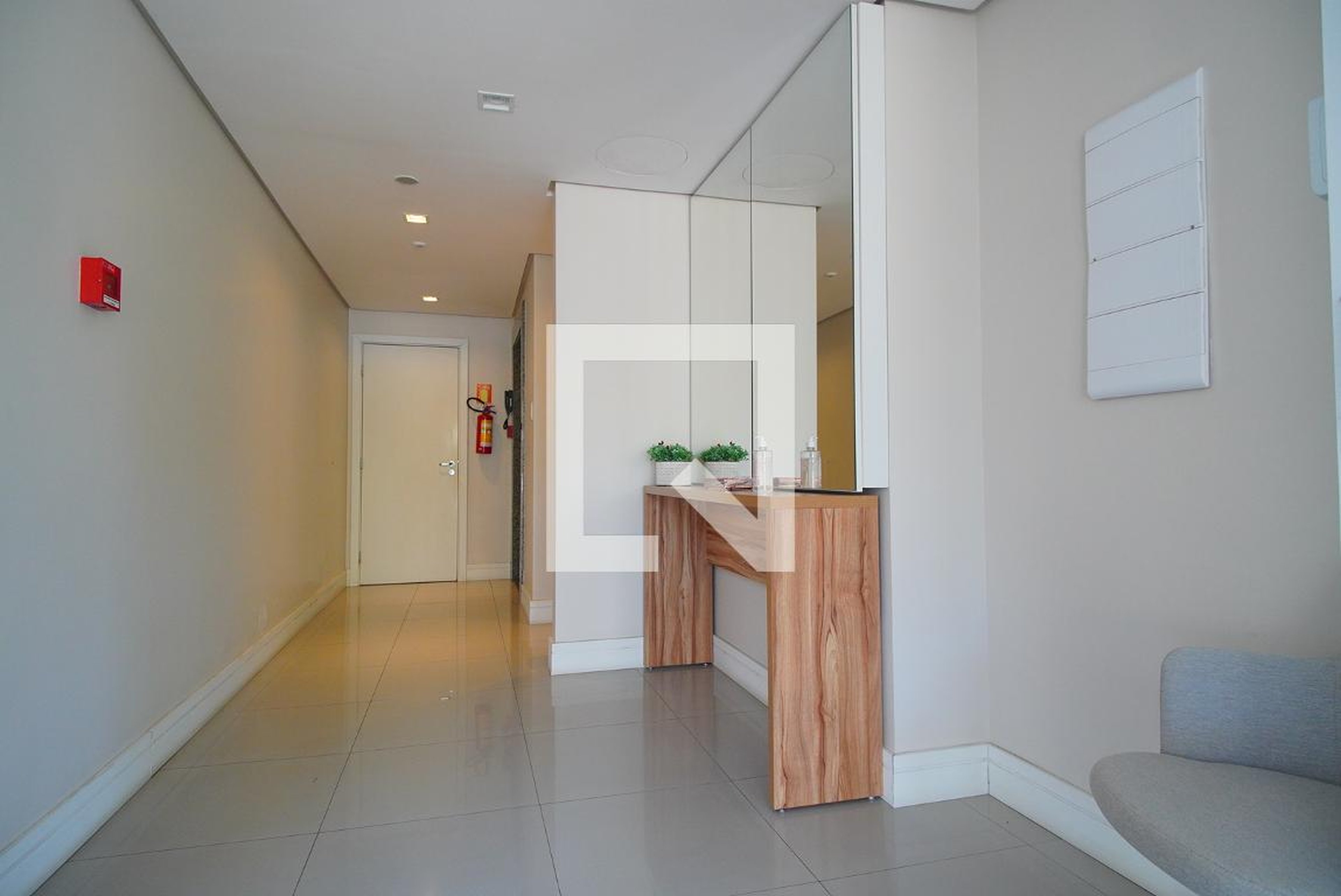 Hall de entrada Residencial Cartamo