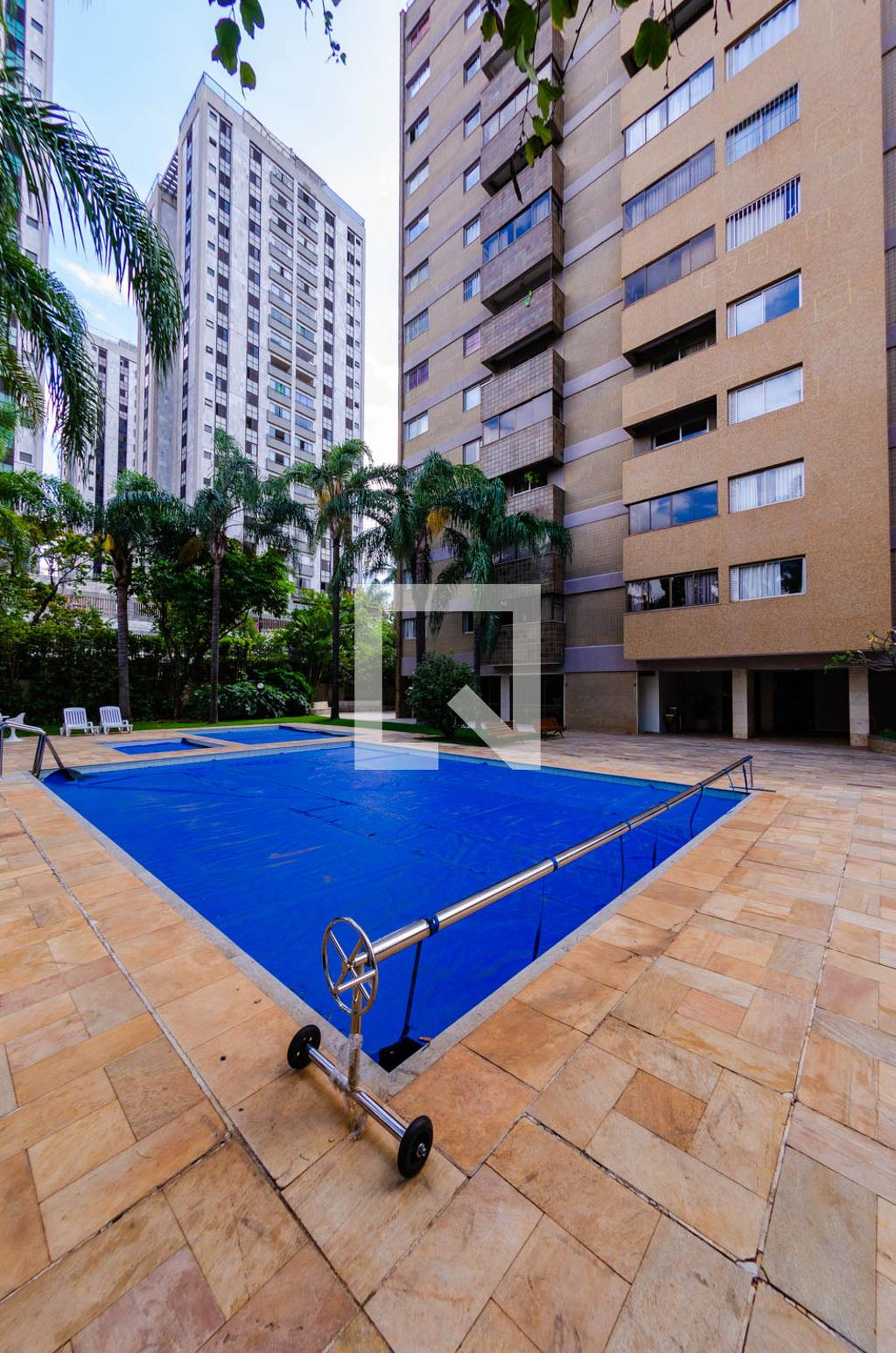 Piscina - Edifício Coelho Neto