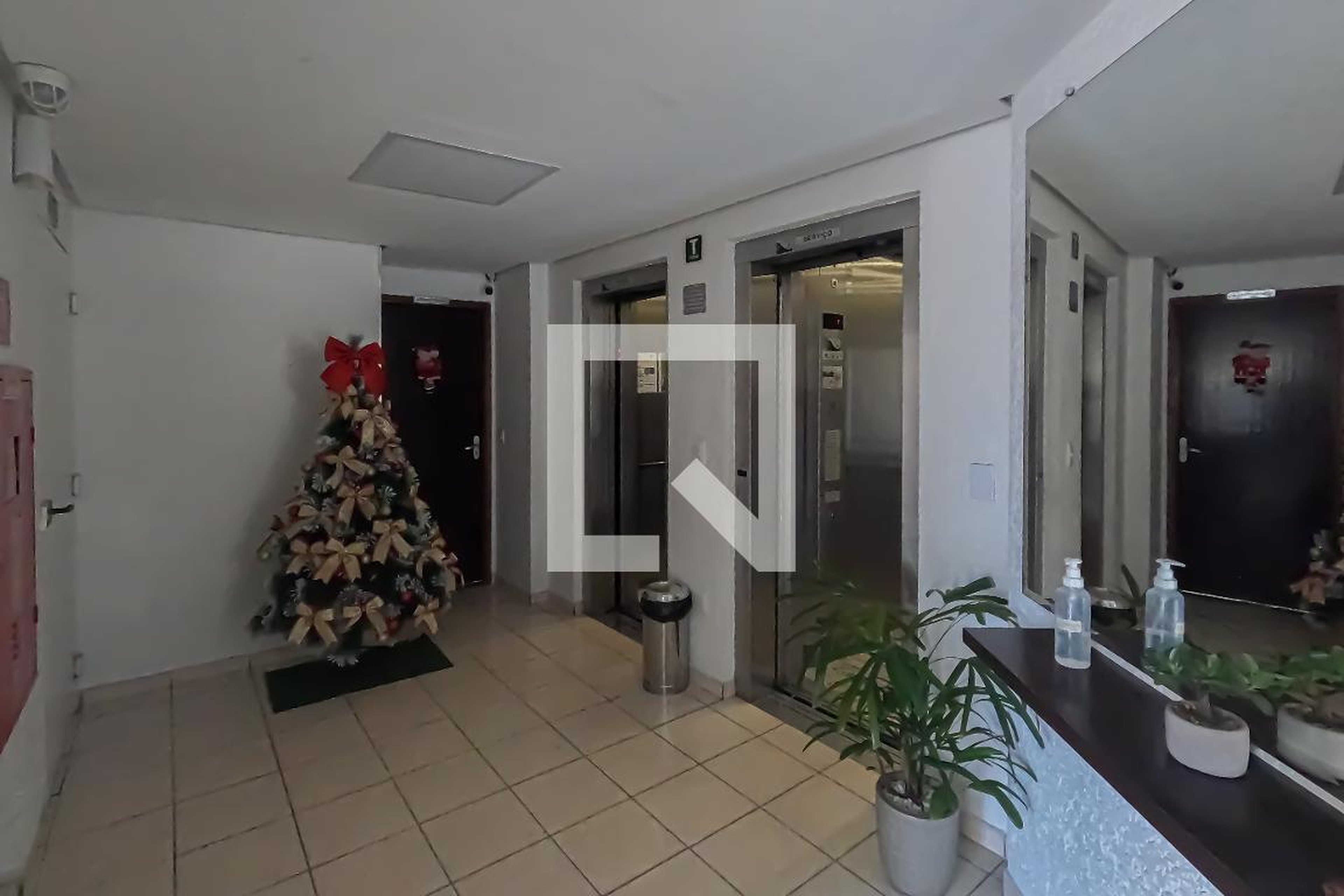 Hall social - Residencial das Palmeiras