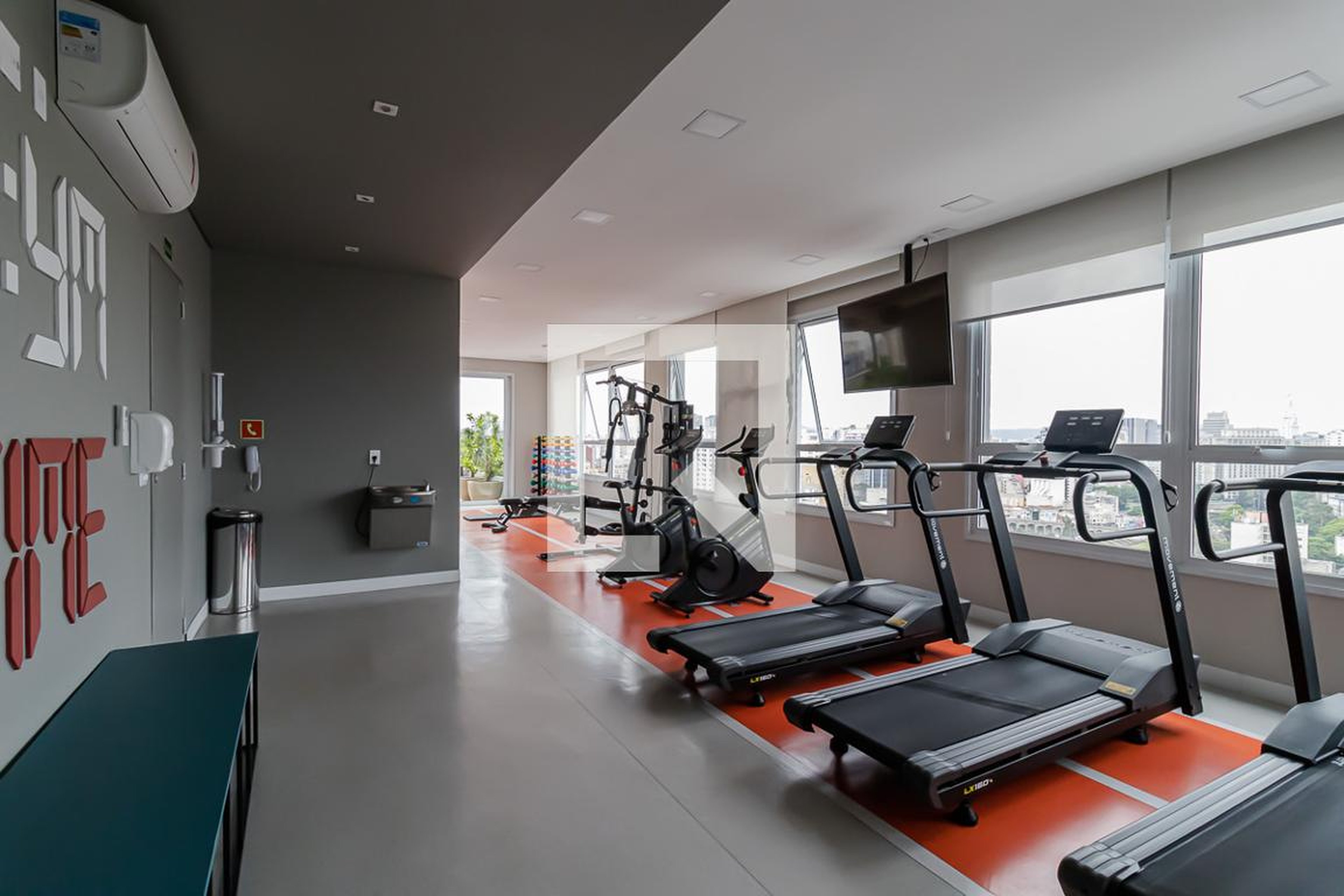 Academia - Mobi One Liberdade