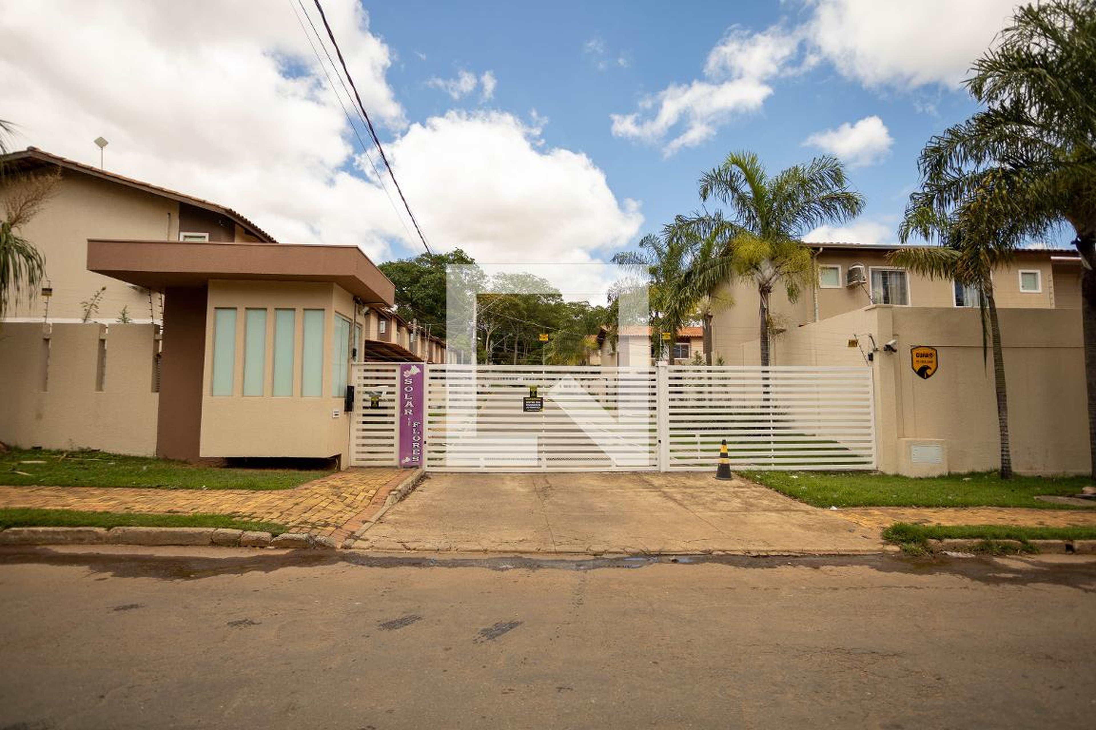 Fachada Condomínio Solar das Flores
