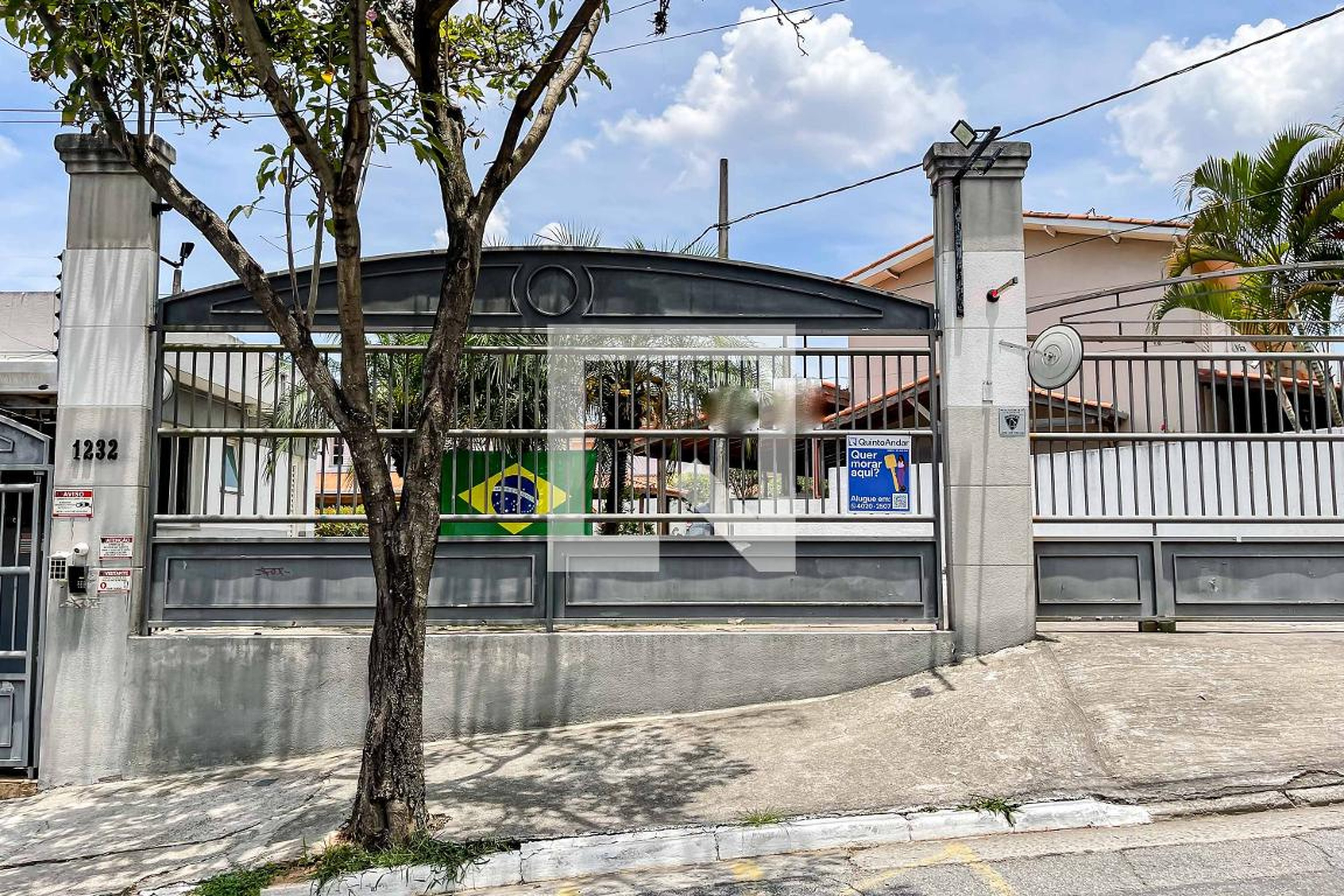 Fachada Condomínio em Avenida Amador Aguiar, 1232