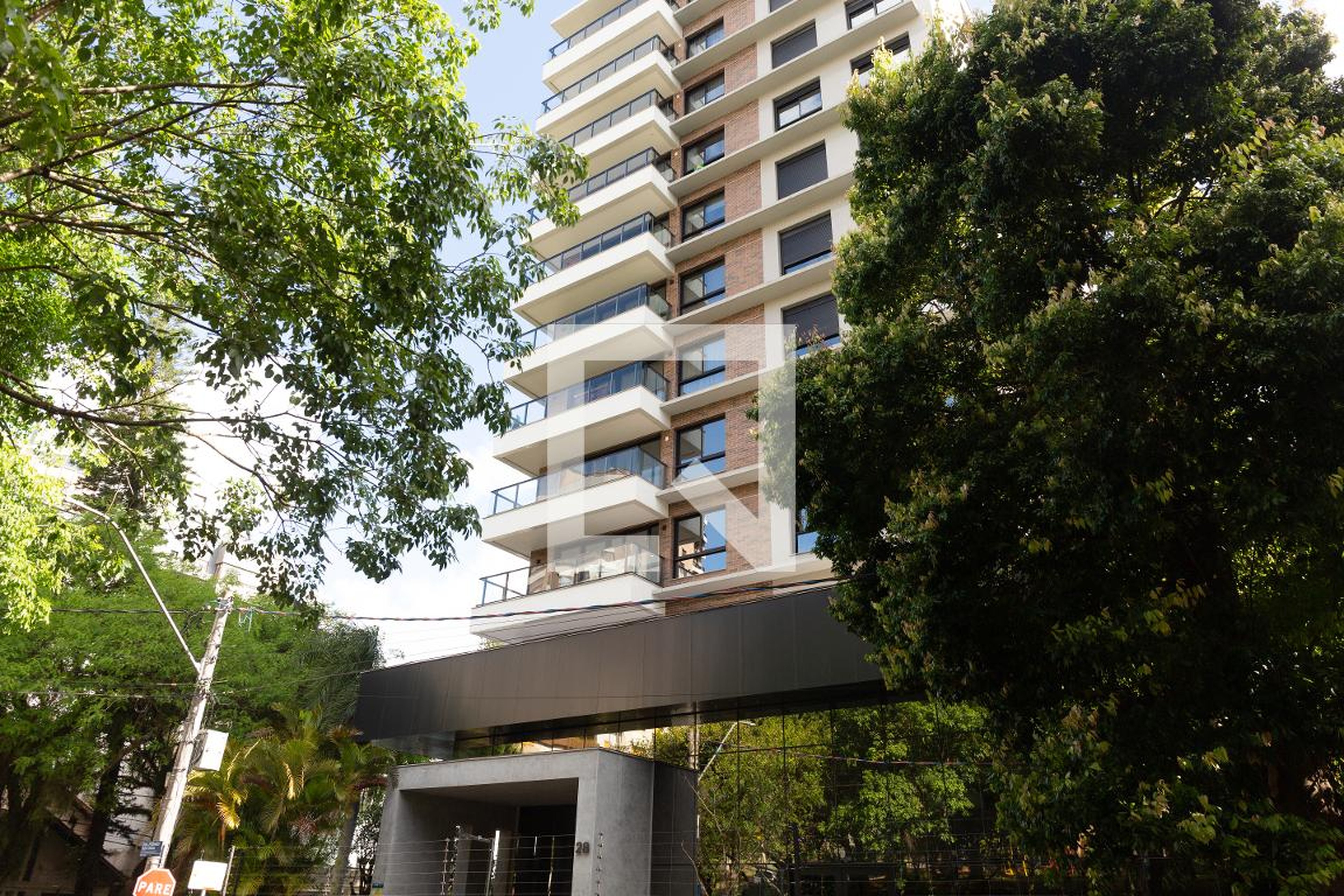 Fachada do Prédio Condomínio NOWALL Petrópolis