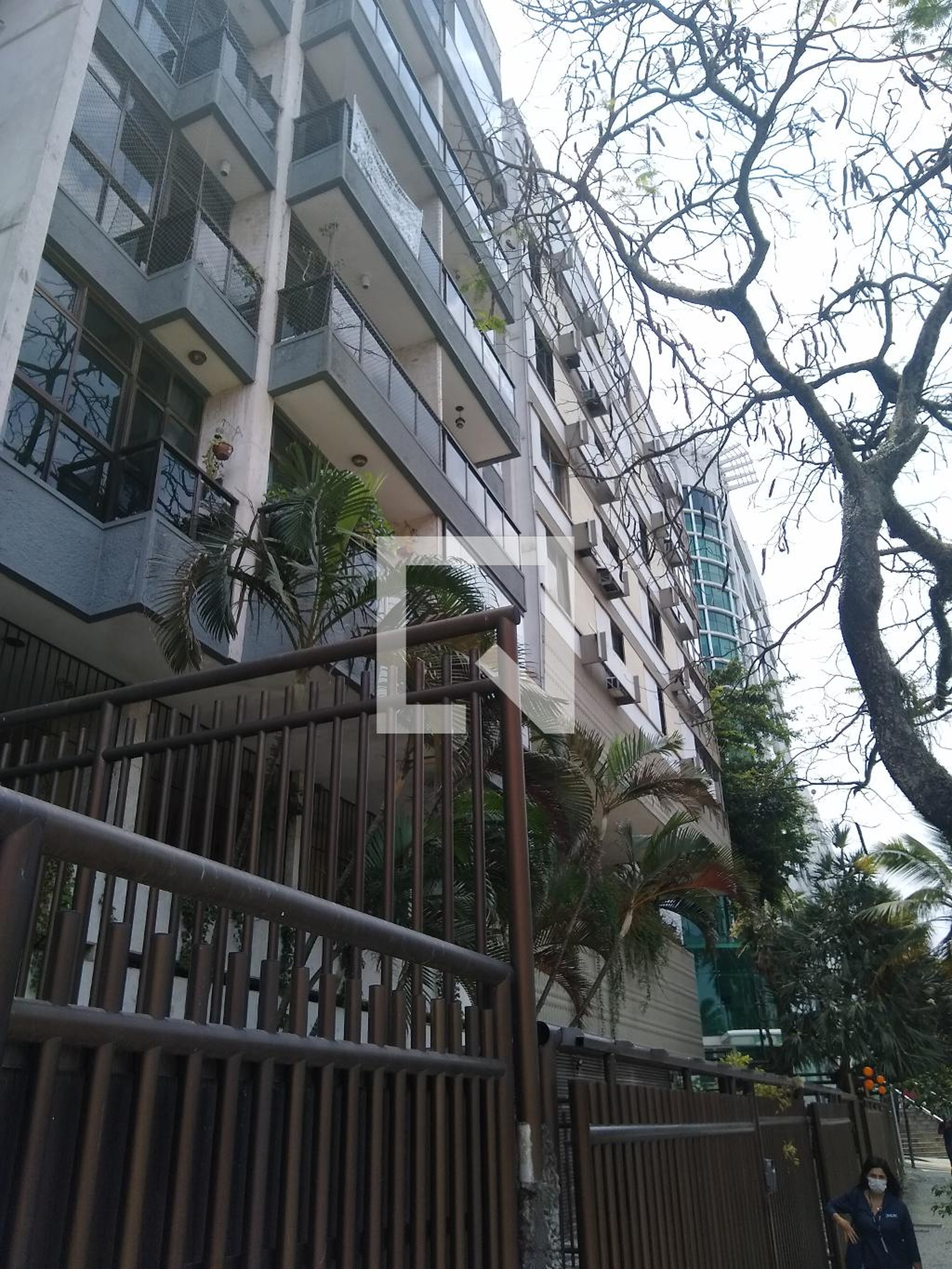 Fachada Edifício Golden Gardem