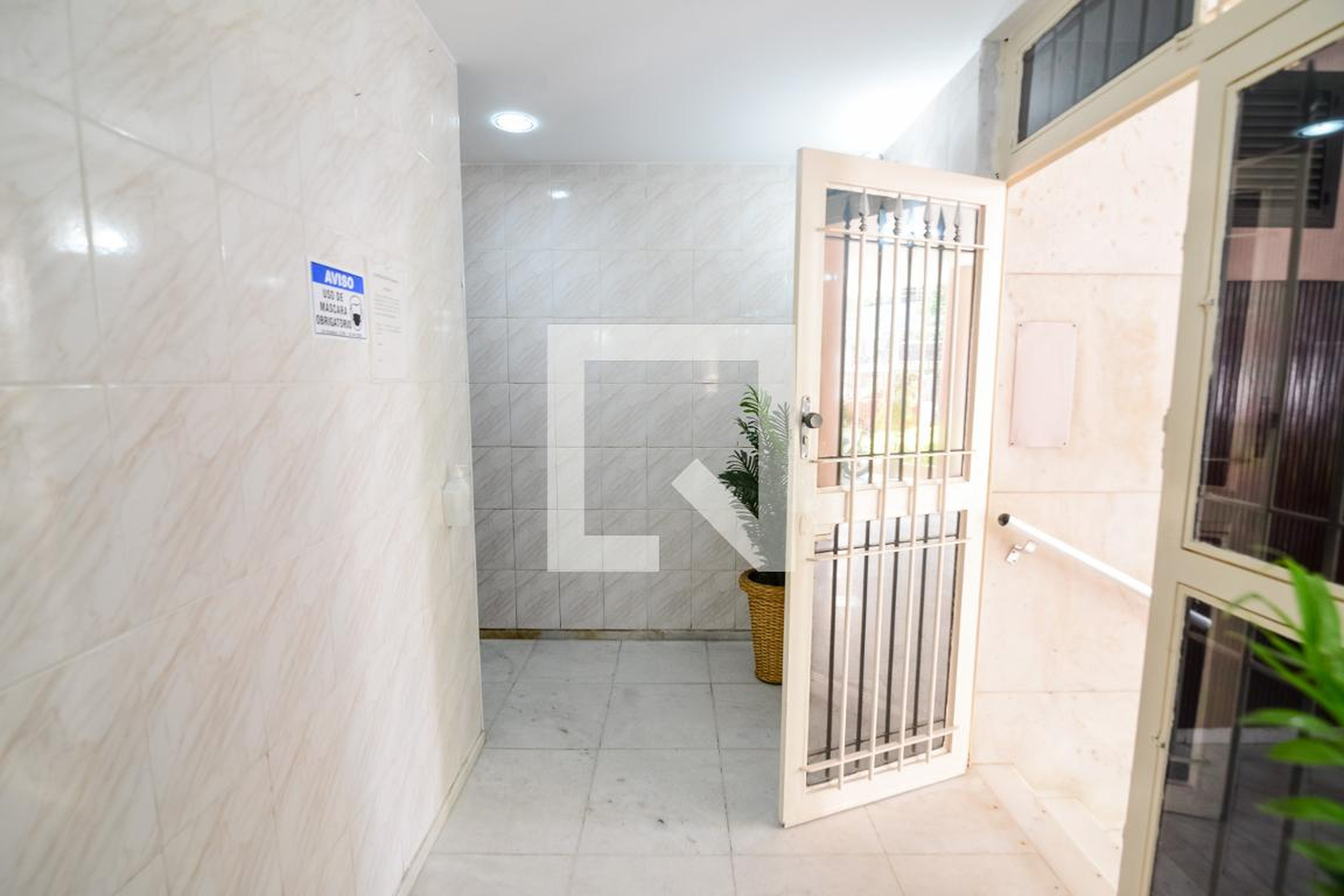 Hall - Edifício Hosana