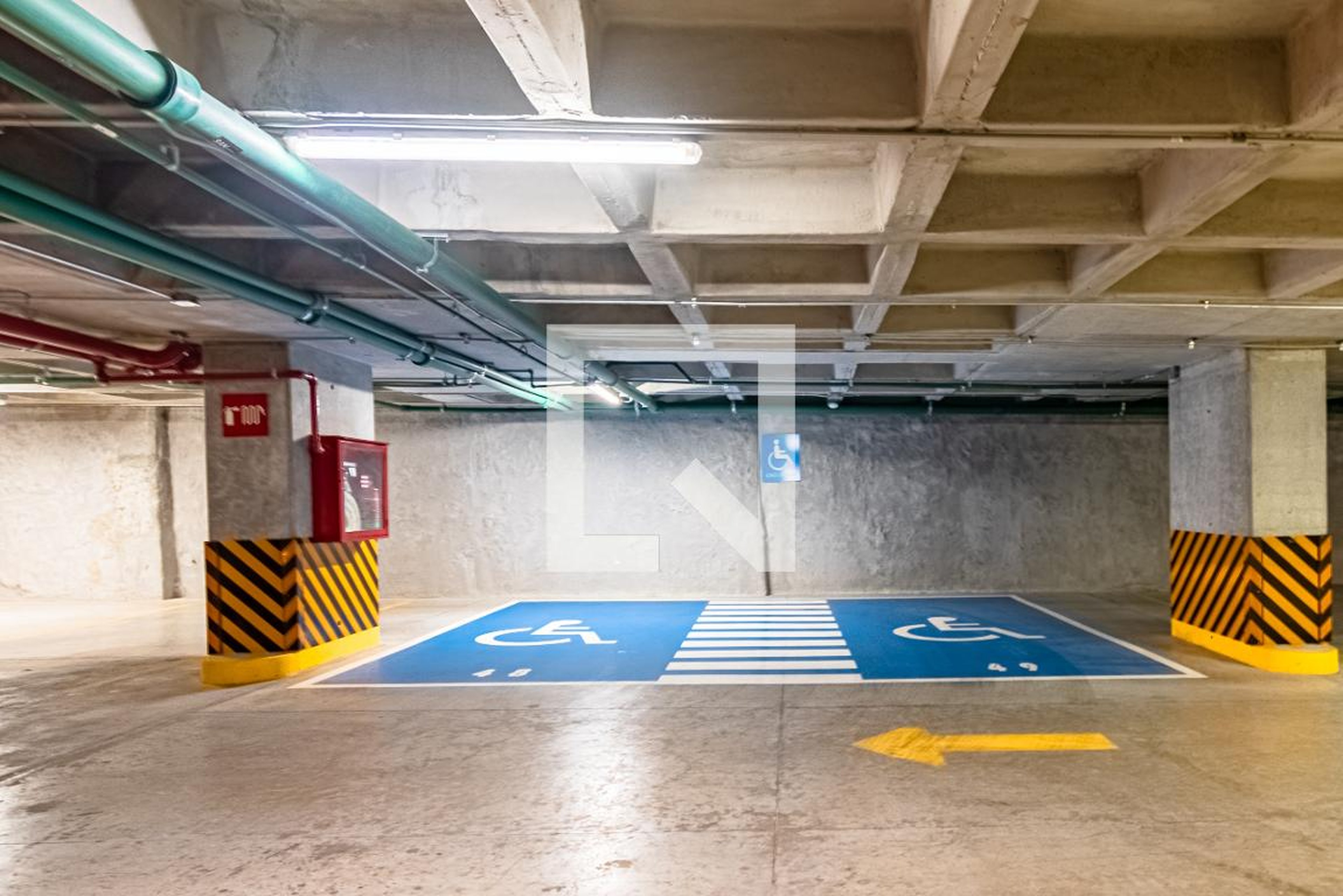 Estacionamento - Torre Ginebra