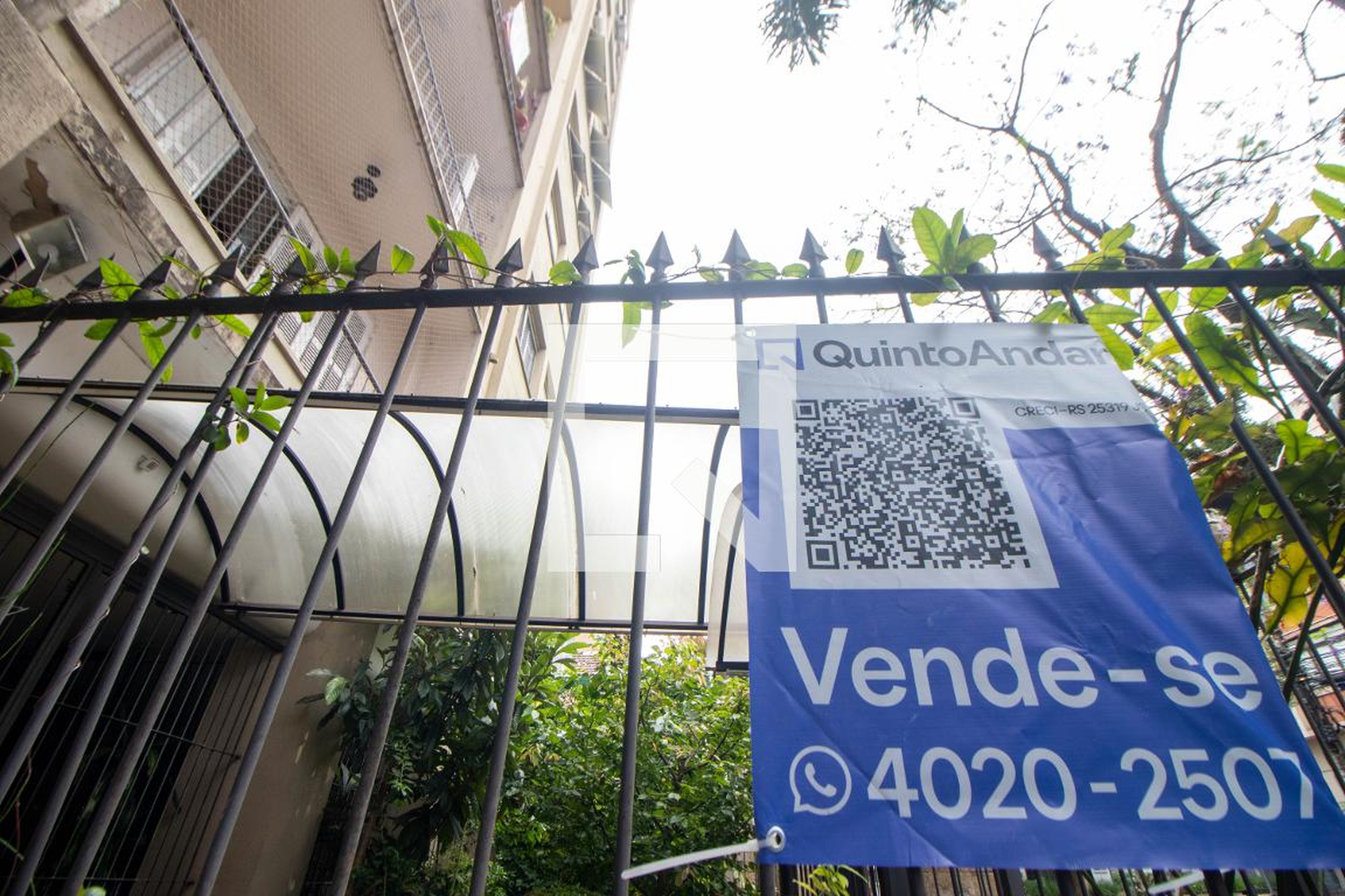 Fachada Condomínio Clube de Cultura