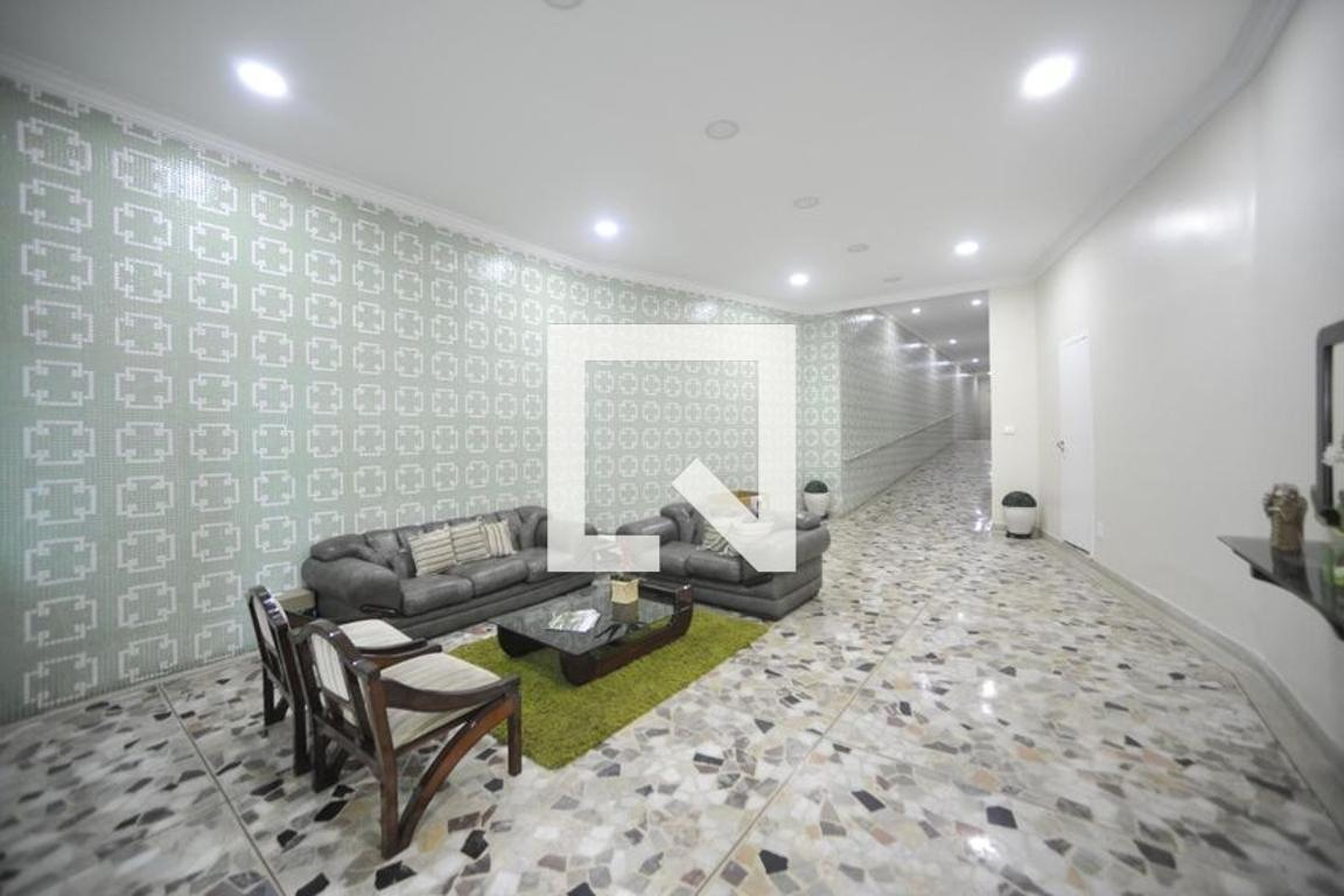 Hall de Entrada - Olimpio Portugal