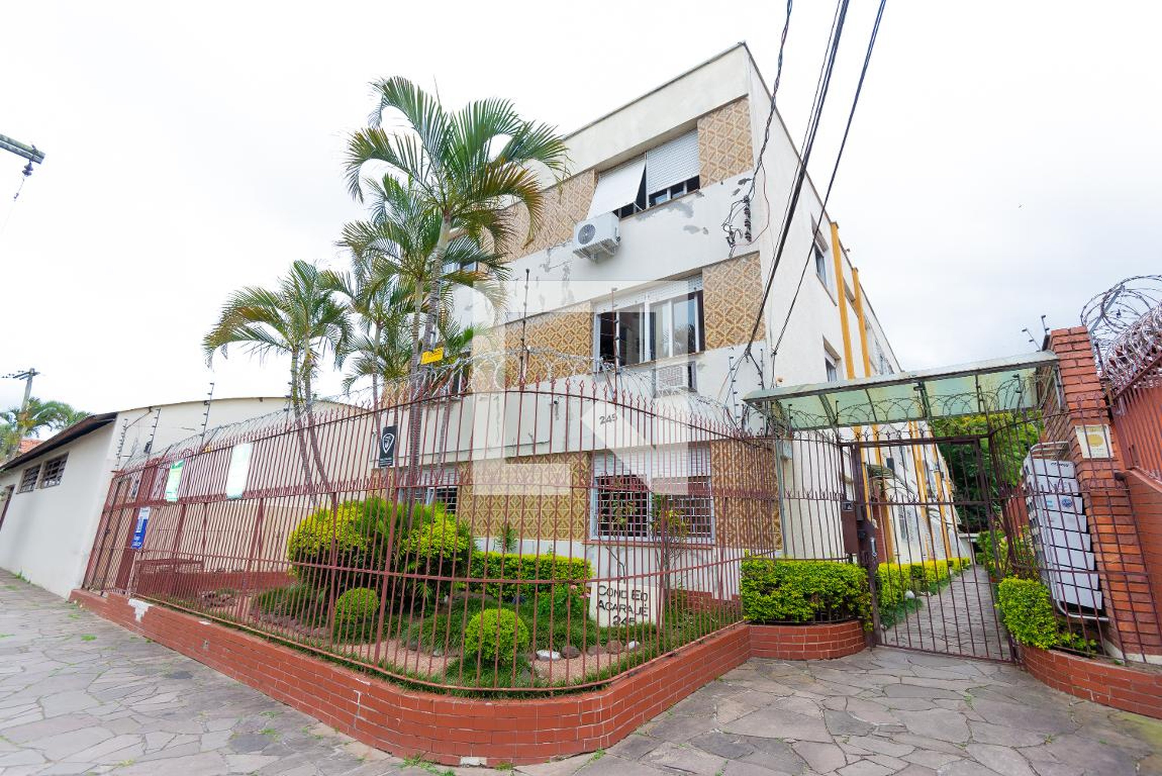 Fachada do Prédio Condomínio Acarajé