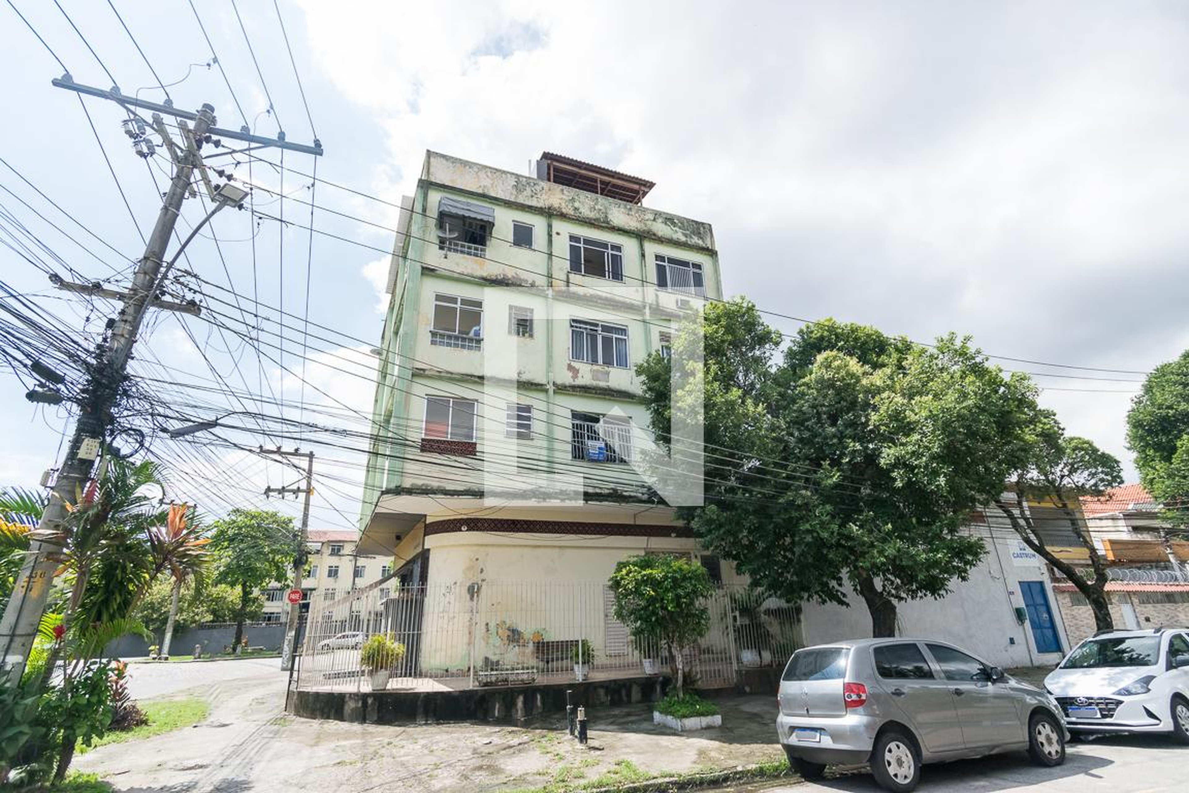 Fachada do Prédio Condomínio em Rua Afonso Ribeiro, 3