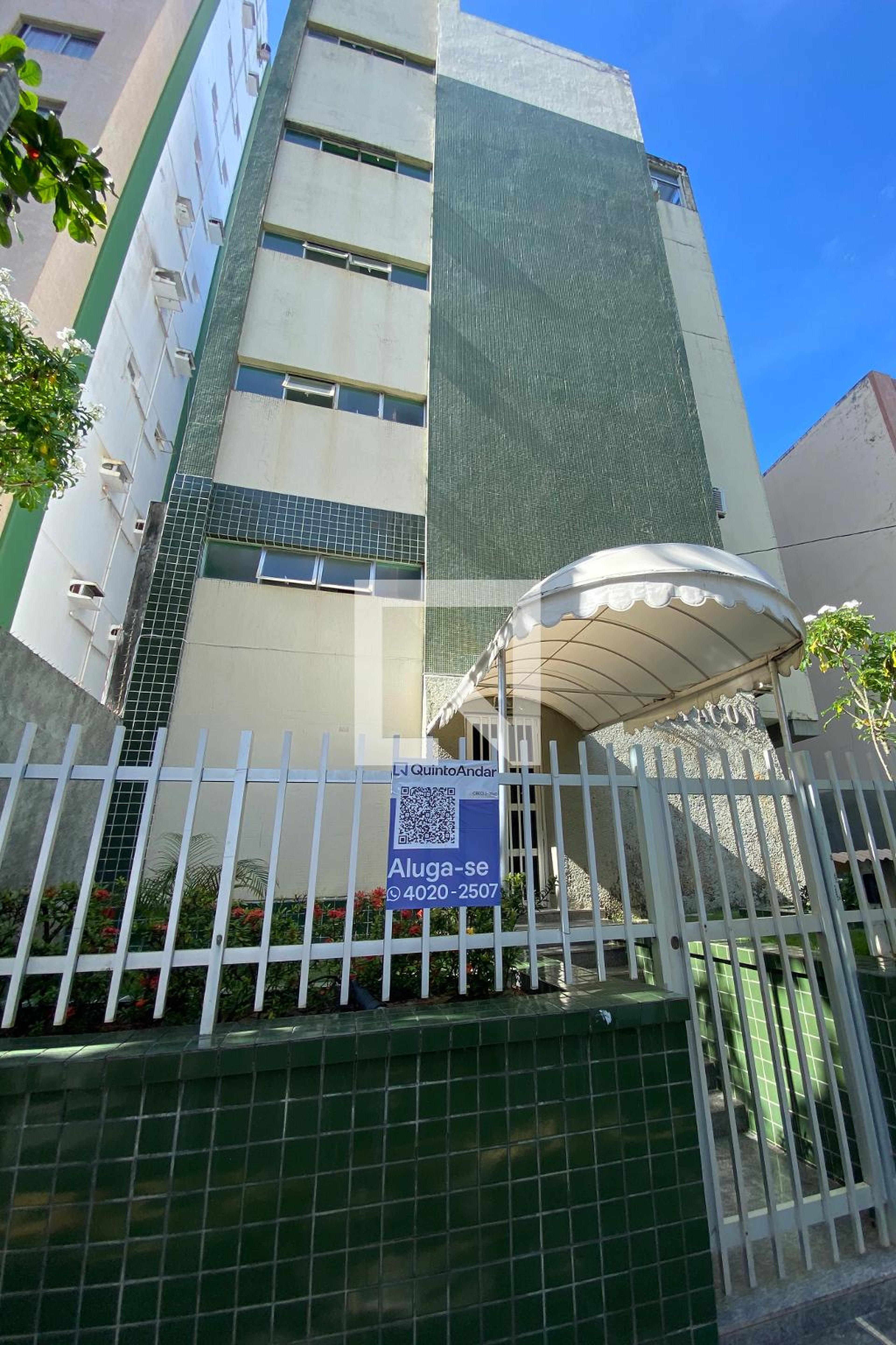 Fachada Condomínio em Rua Território do Rio Branco, 104