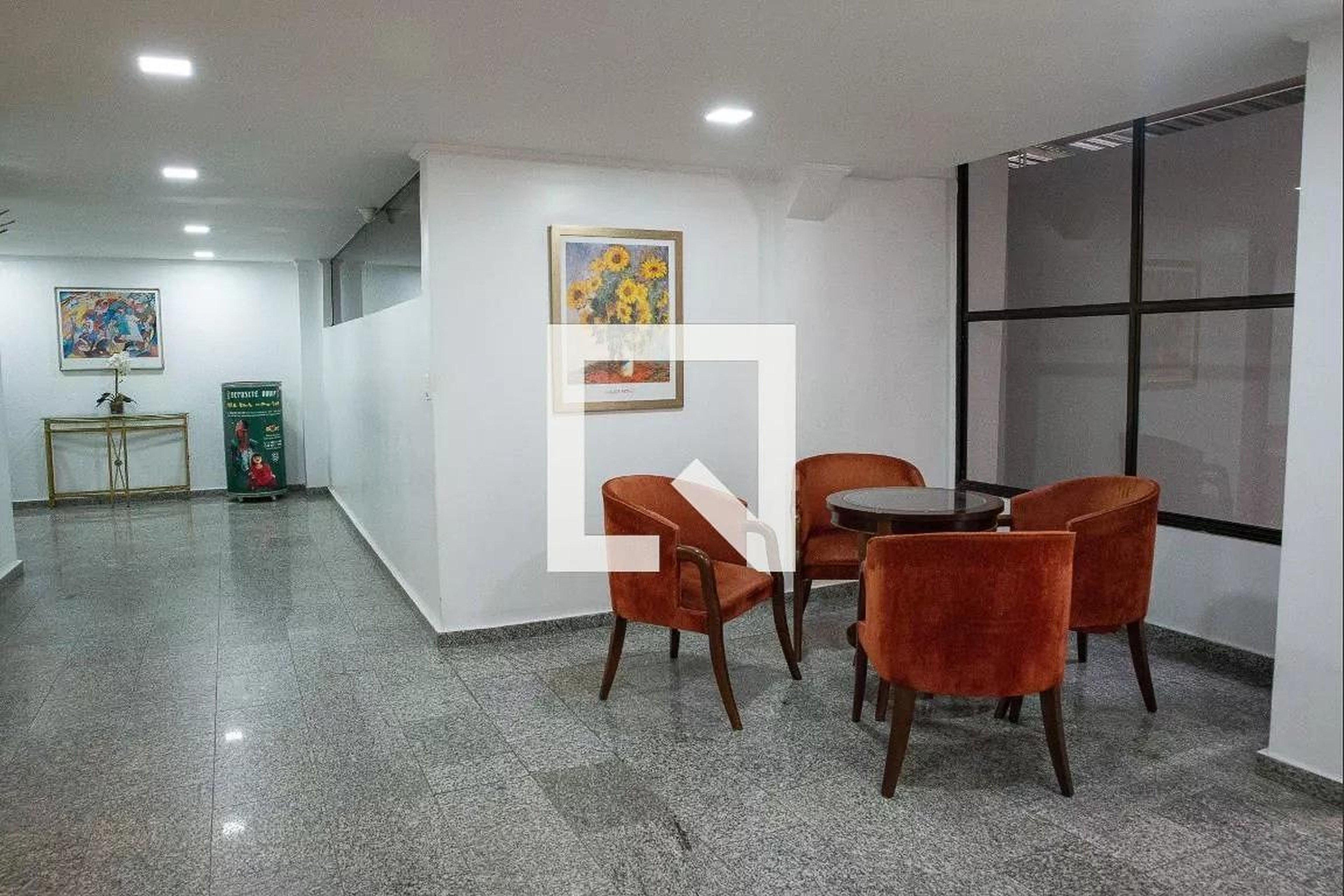 Hall - Queens Garden