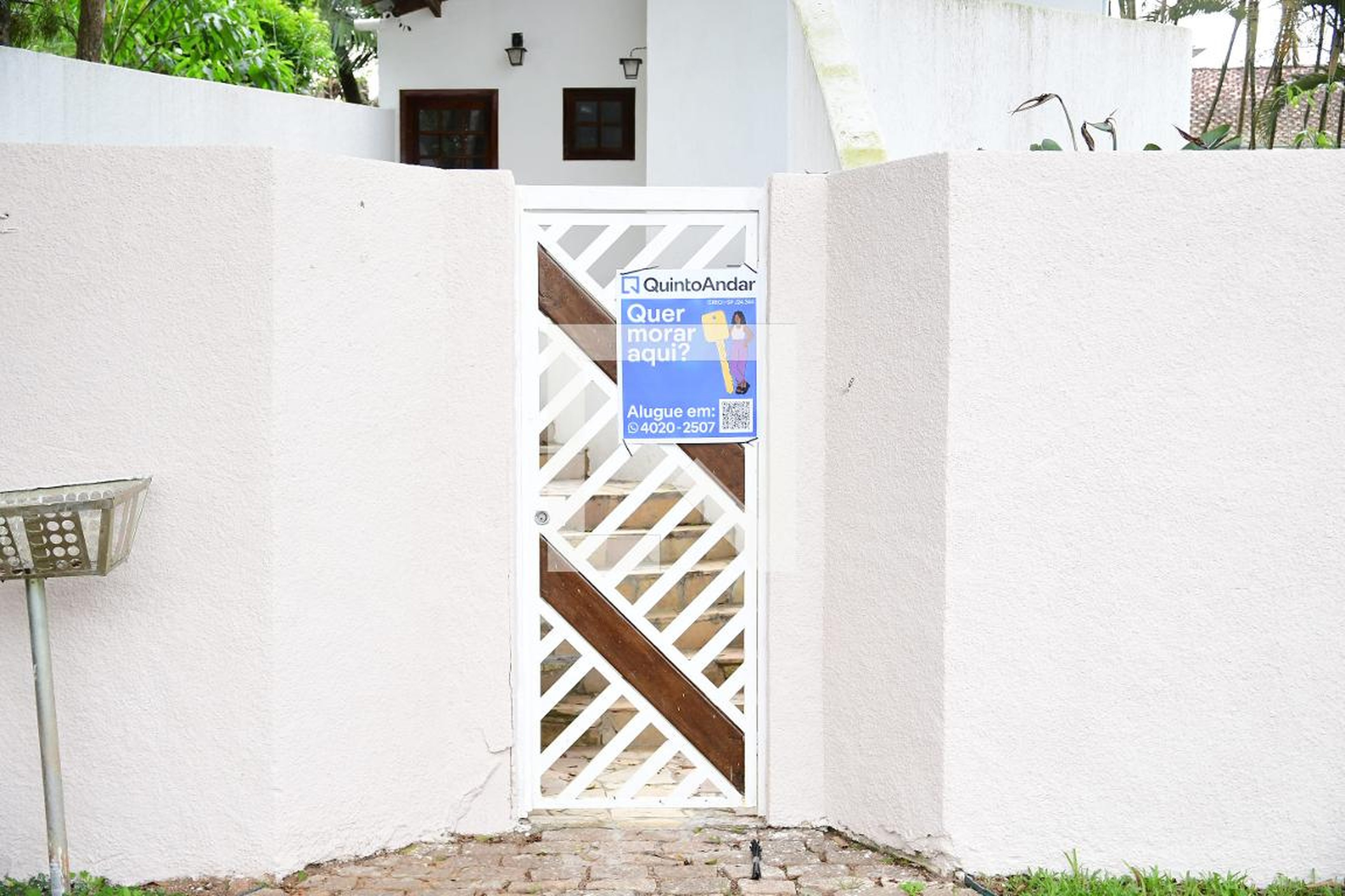 Fachada Condomínio em Rua Marília, 71
