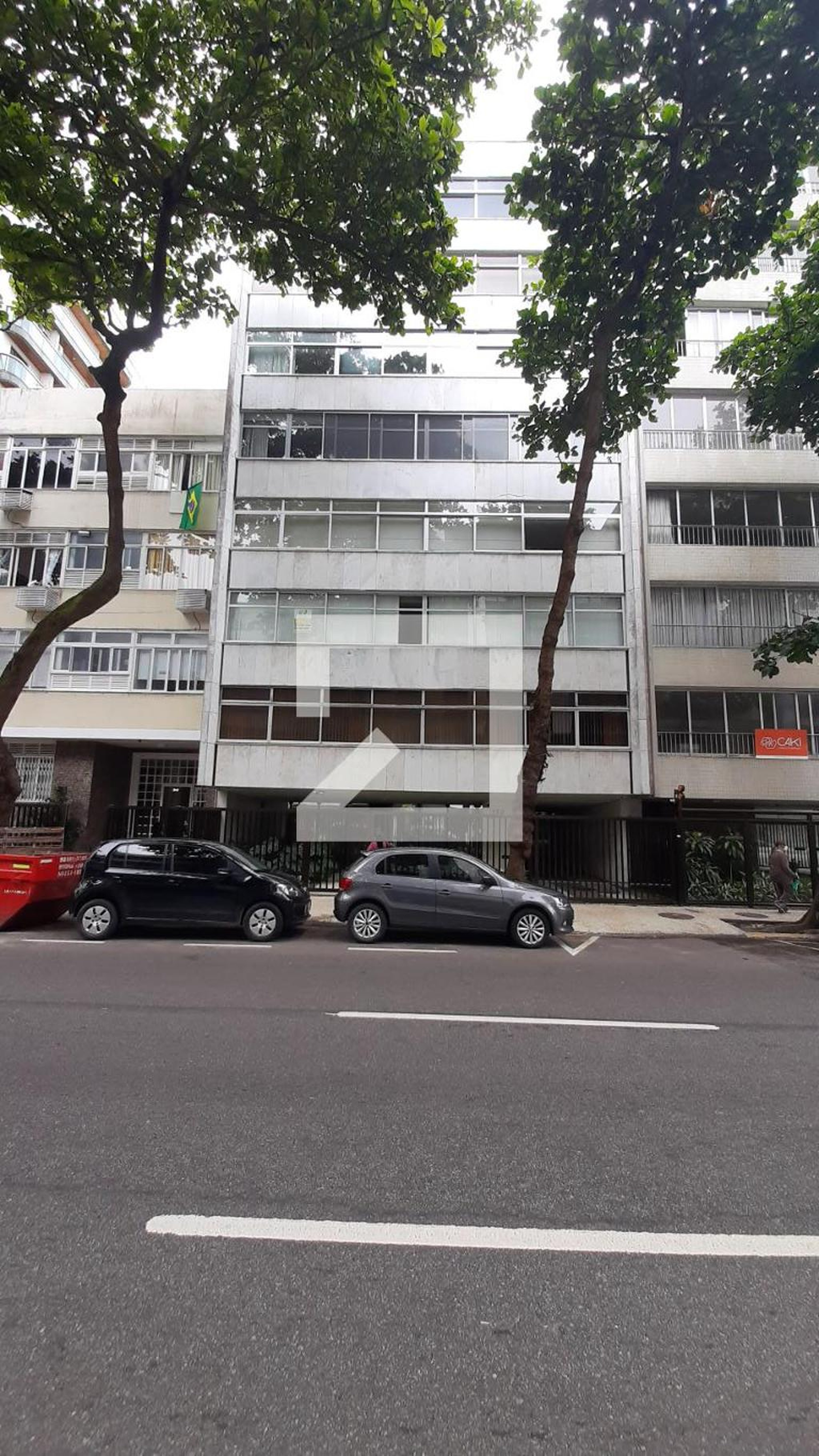 Fachada Edifício Bandeirante Mathias Cardoso