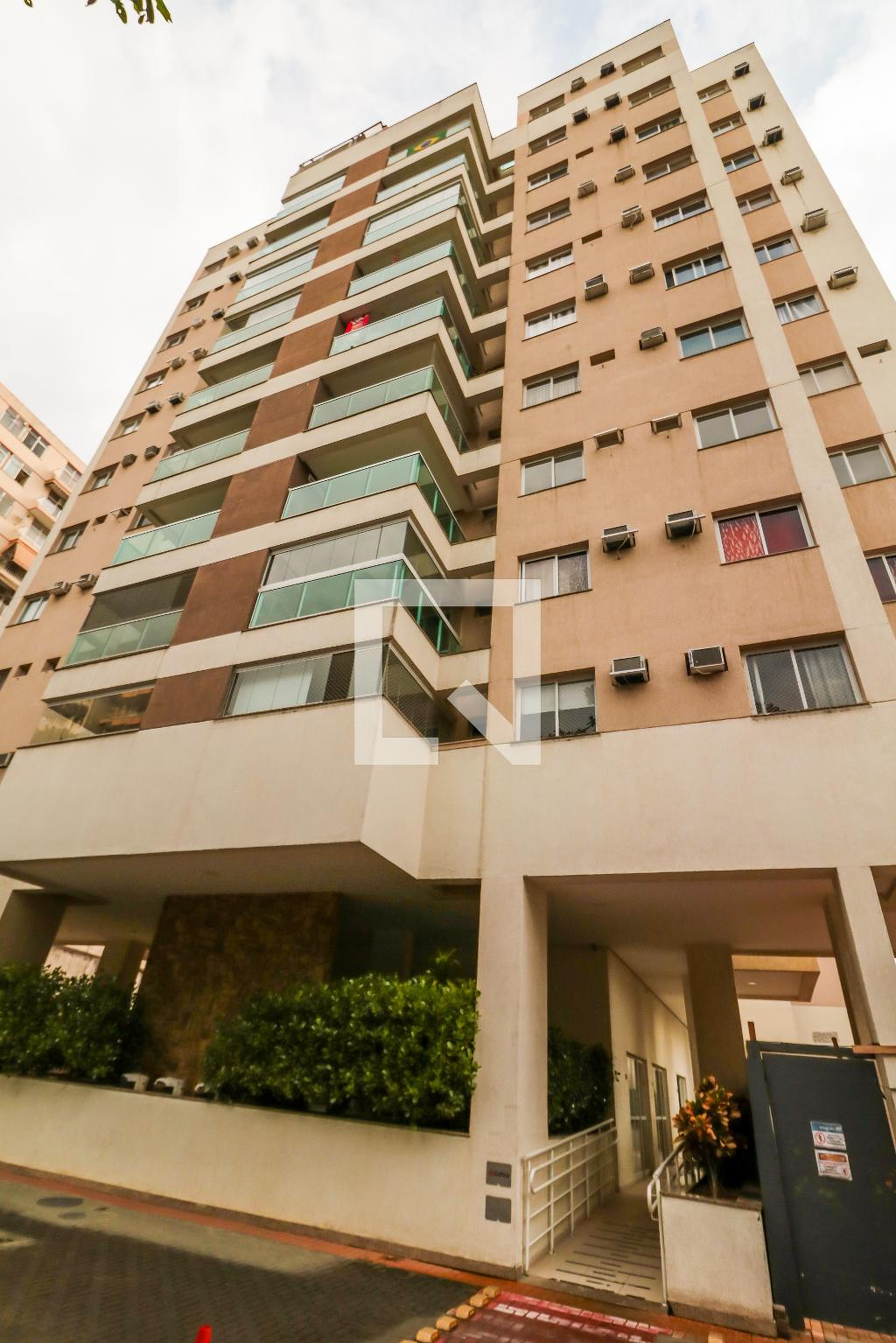 Fachada do Prédio Condomínio Golden Residence