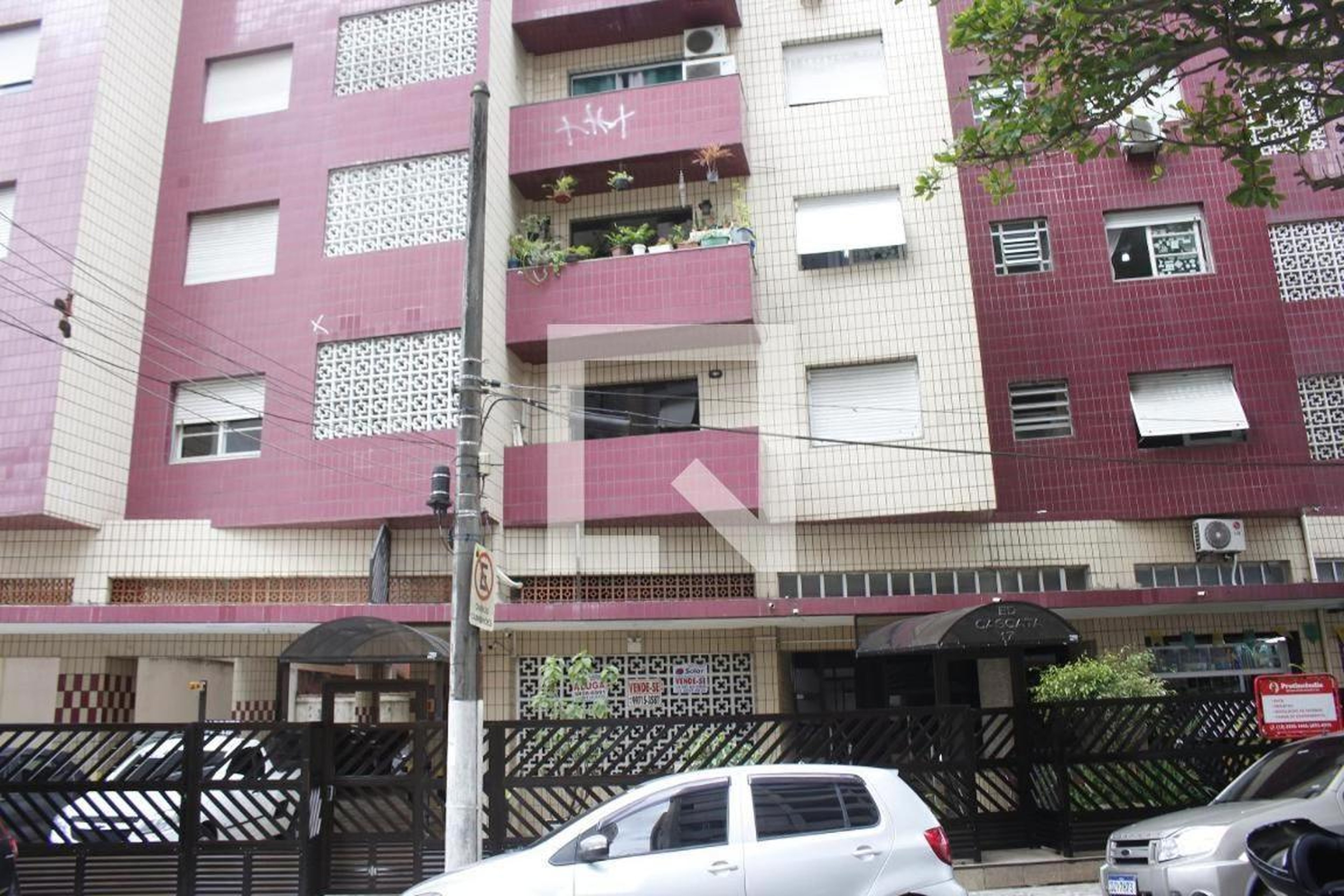 Fachada do Prédio Condomínio Cascata