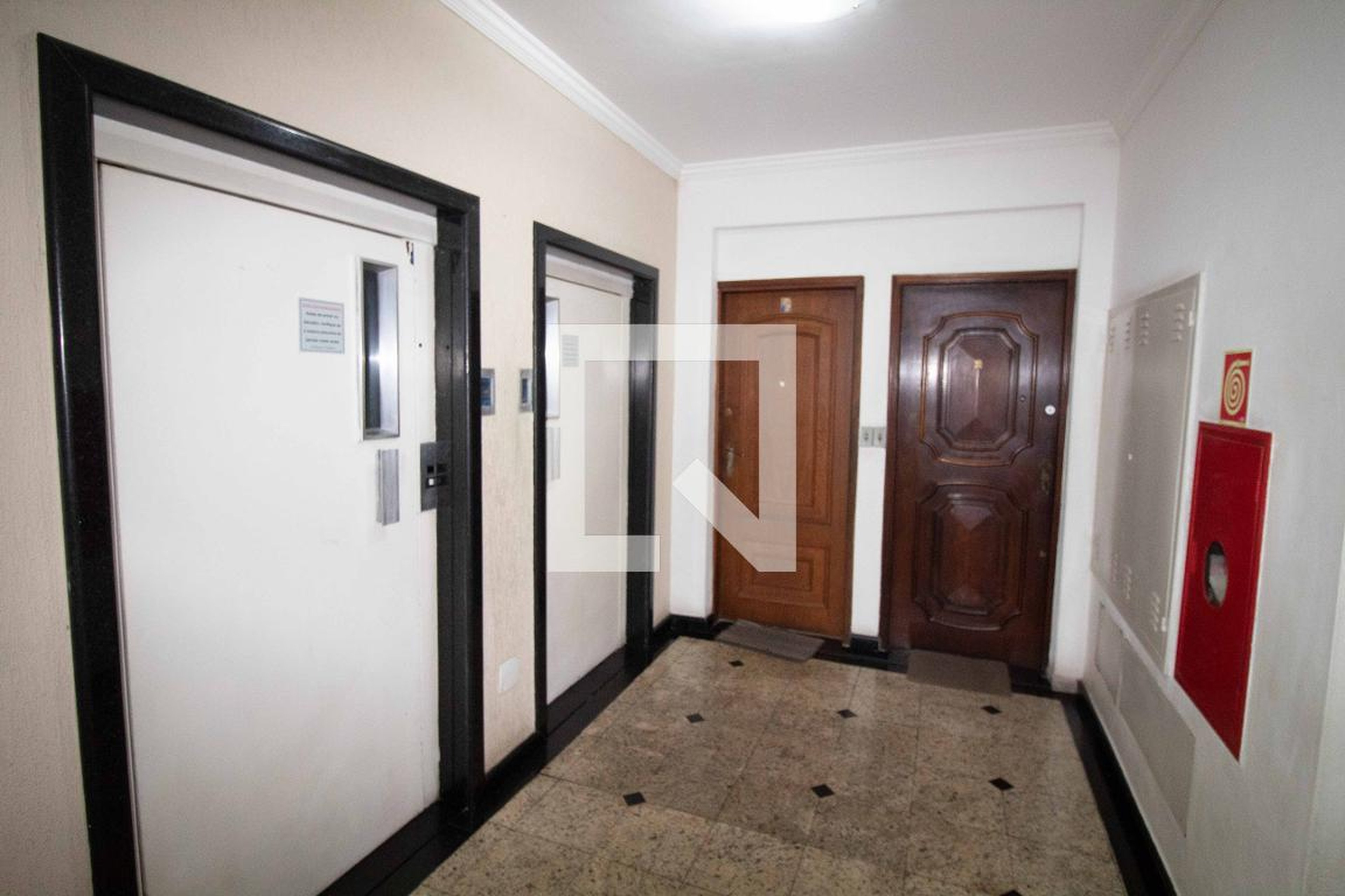 Hall de entrada - Residencial Piazza di Valmara