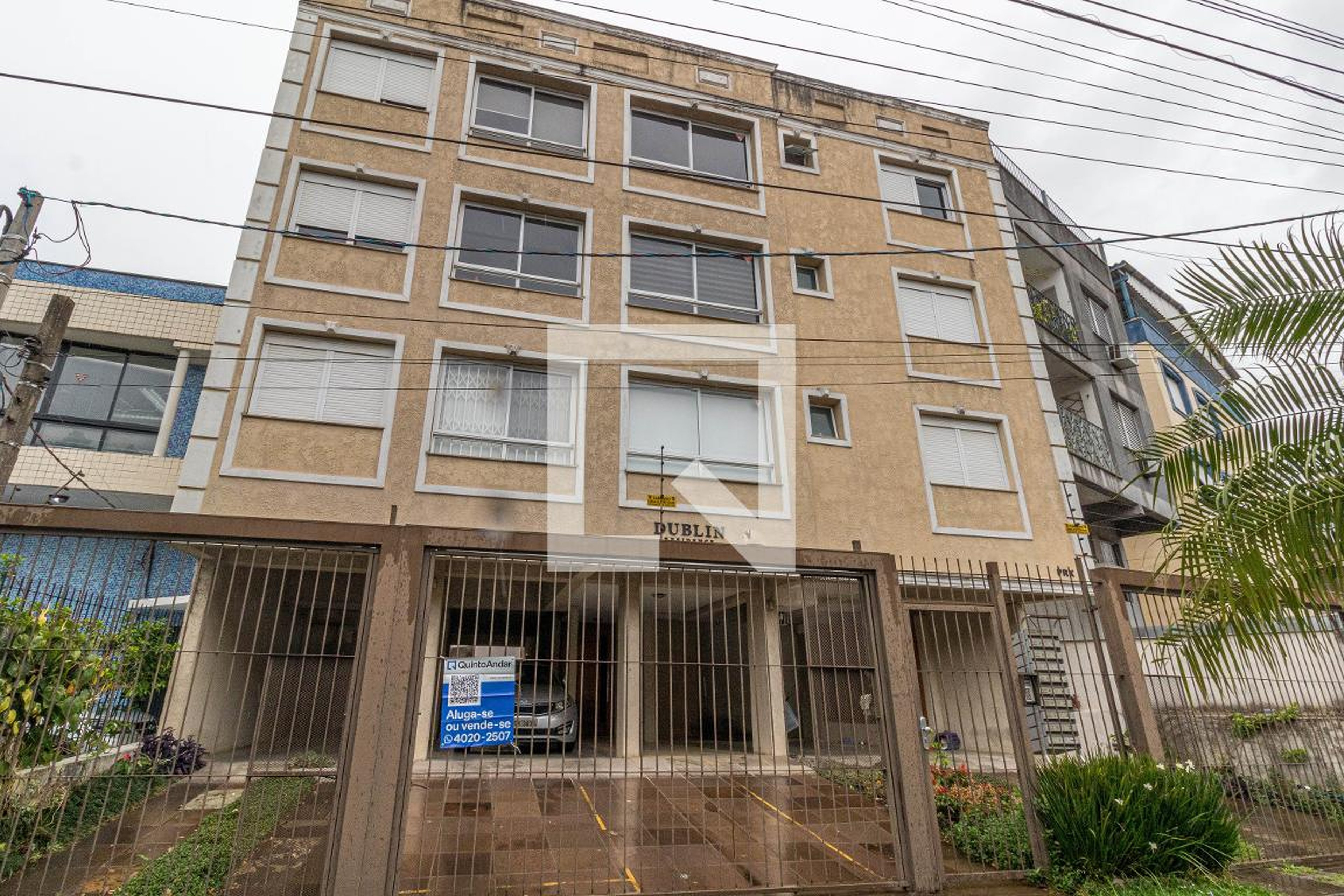 Fachada do Prédio Condomínio em Avenida Tapiaçu, 166