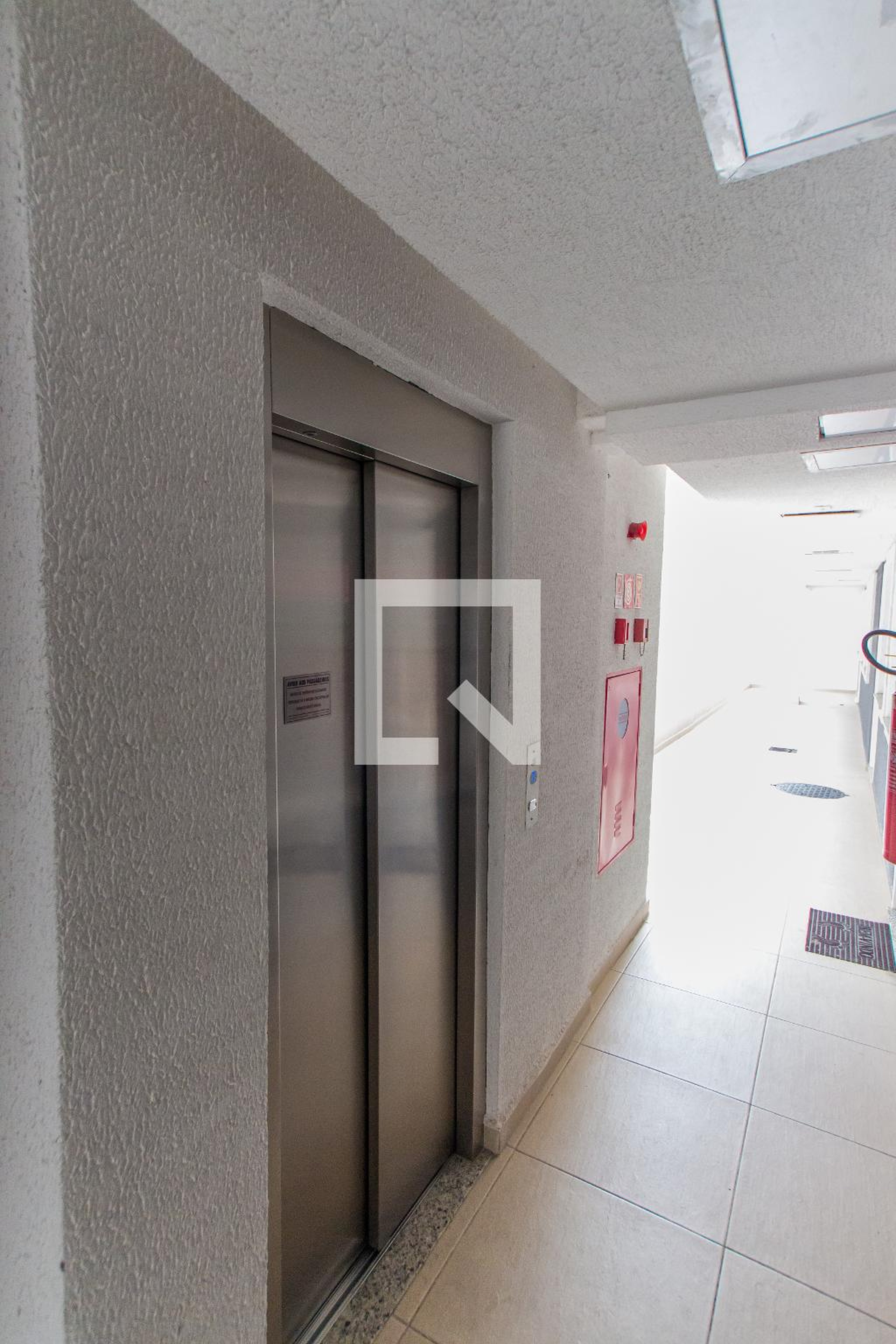 Elevador - Residencial Conego Ladeira