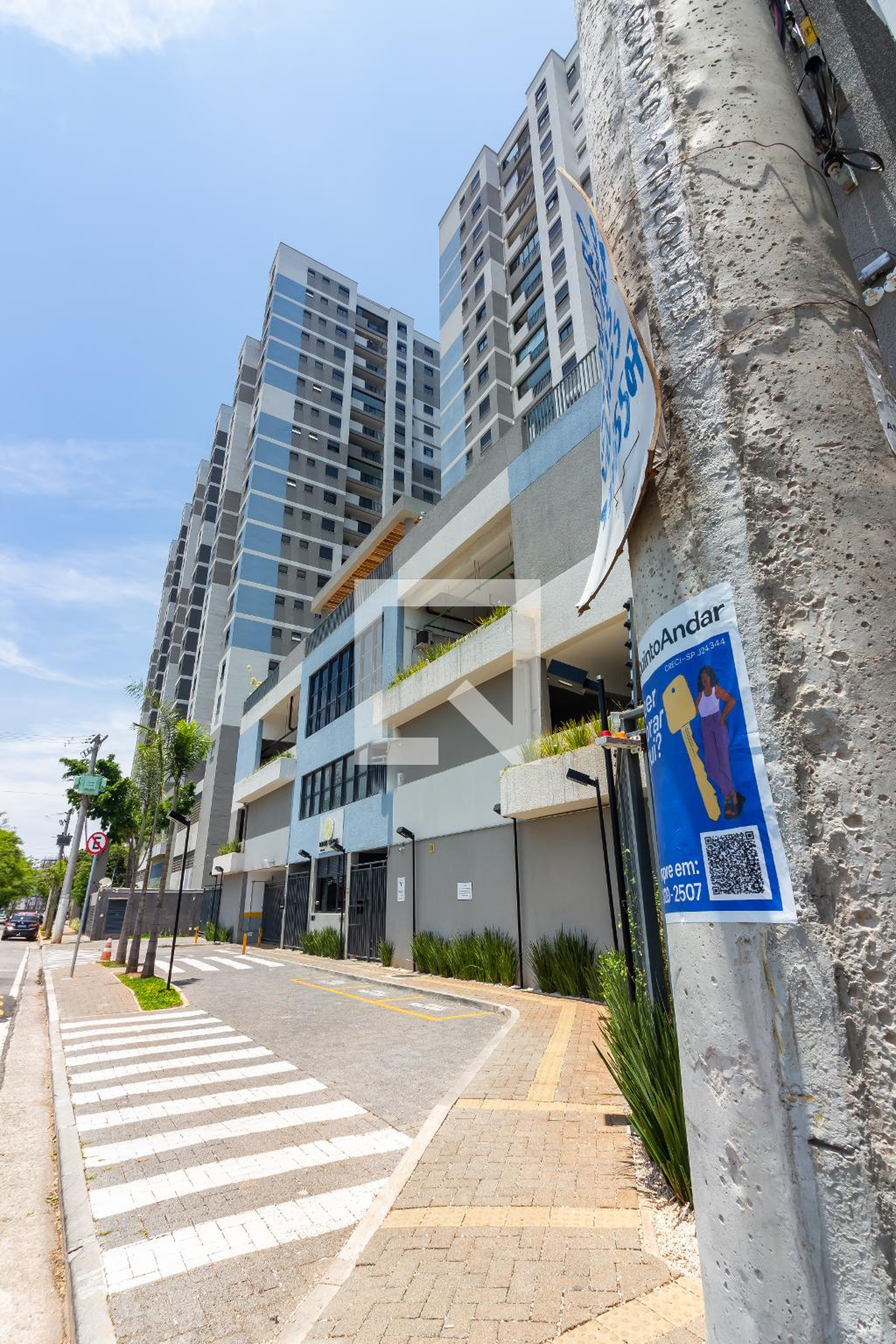 Fachada Condomínio em Rua Professor Luis Eulálio de Bueno Vidigal, 12