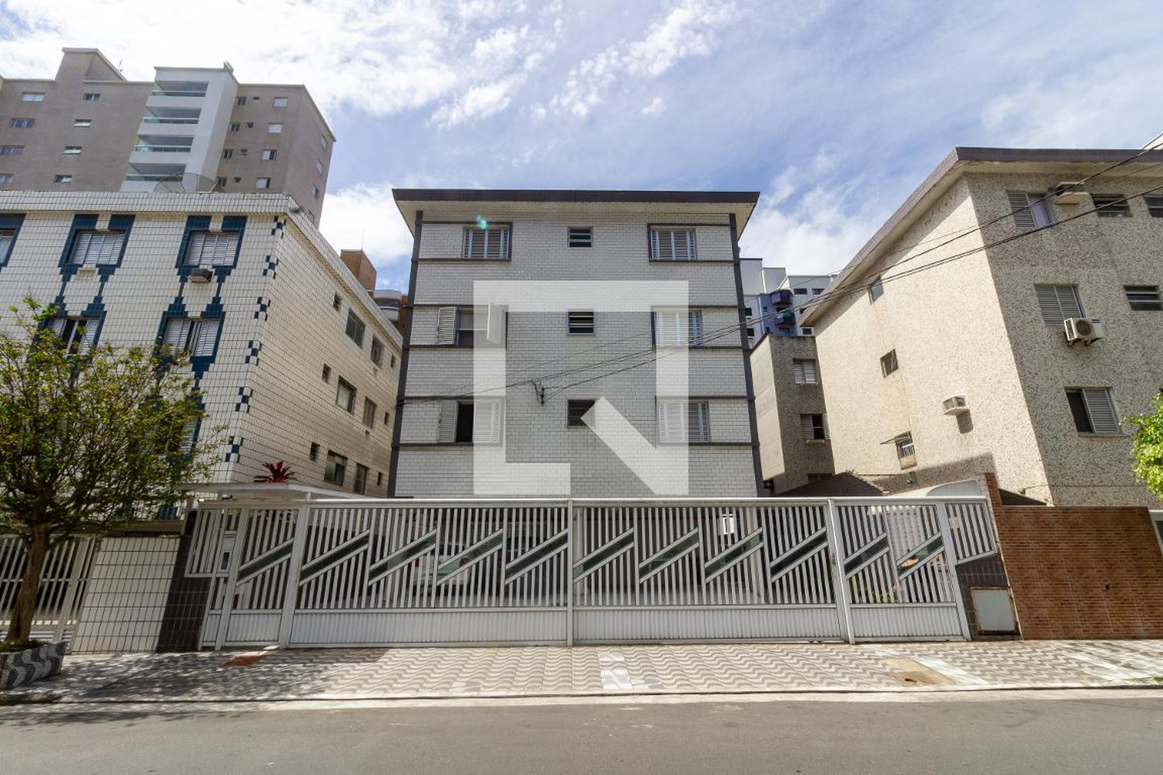 Fachada Edifício Gramado