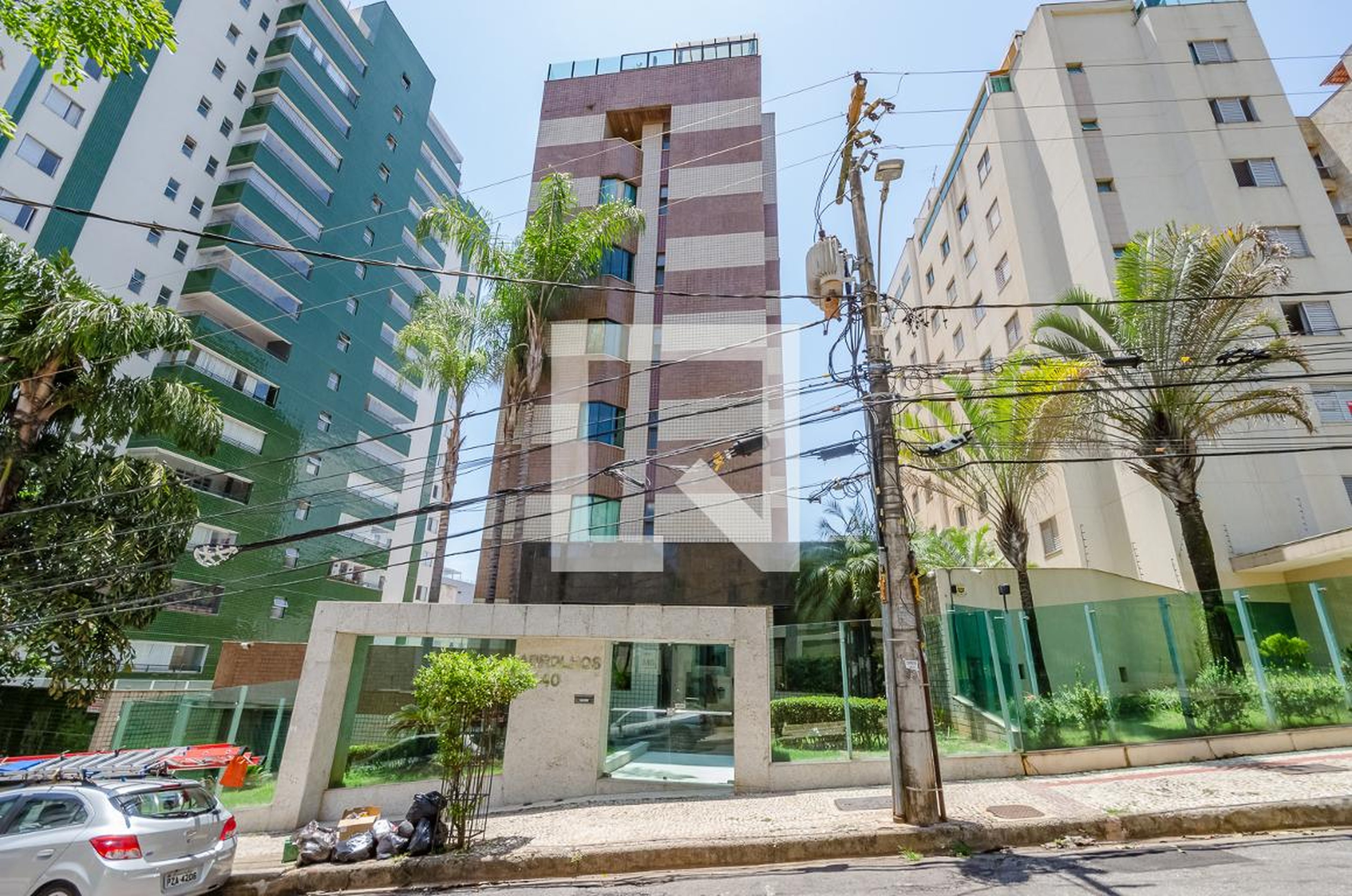 Fachada Condomínio em Rua Engenheiro Alberto Pontes, 440