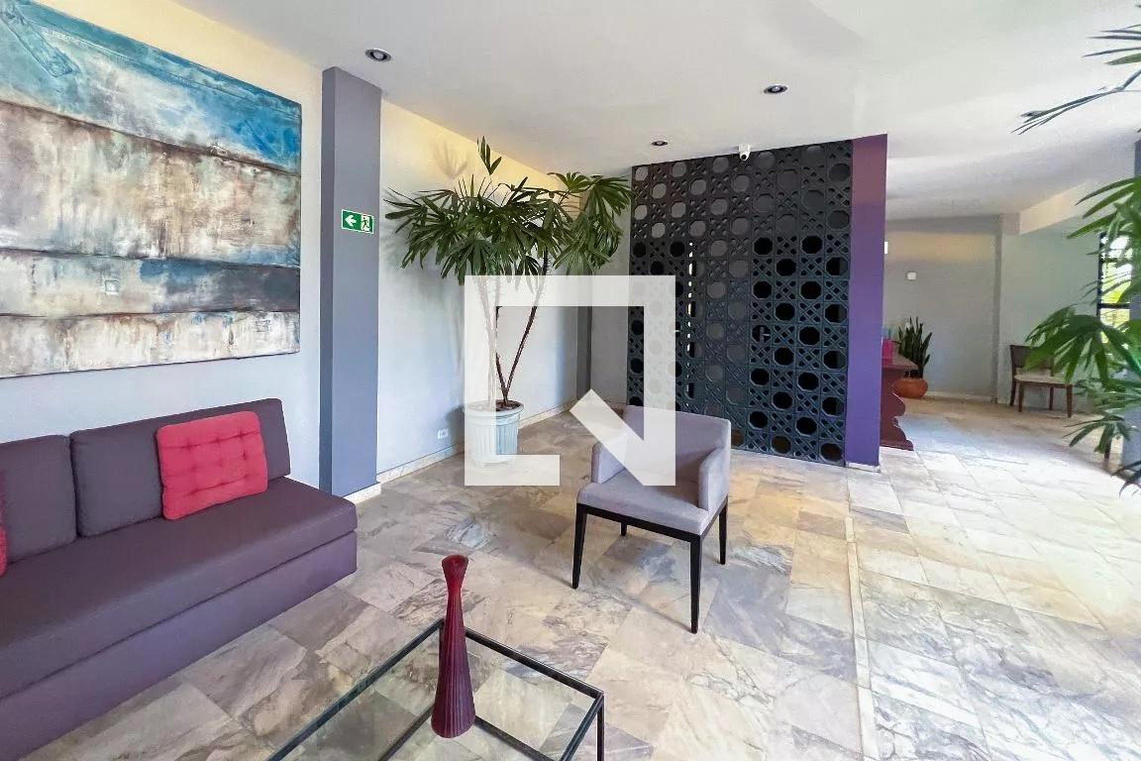 Hall social - Dominique