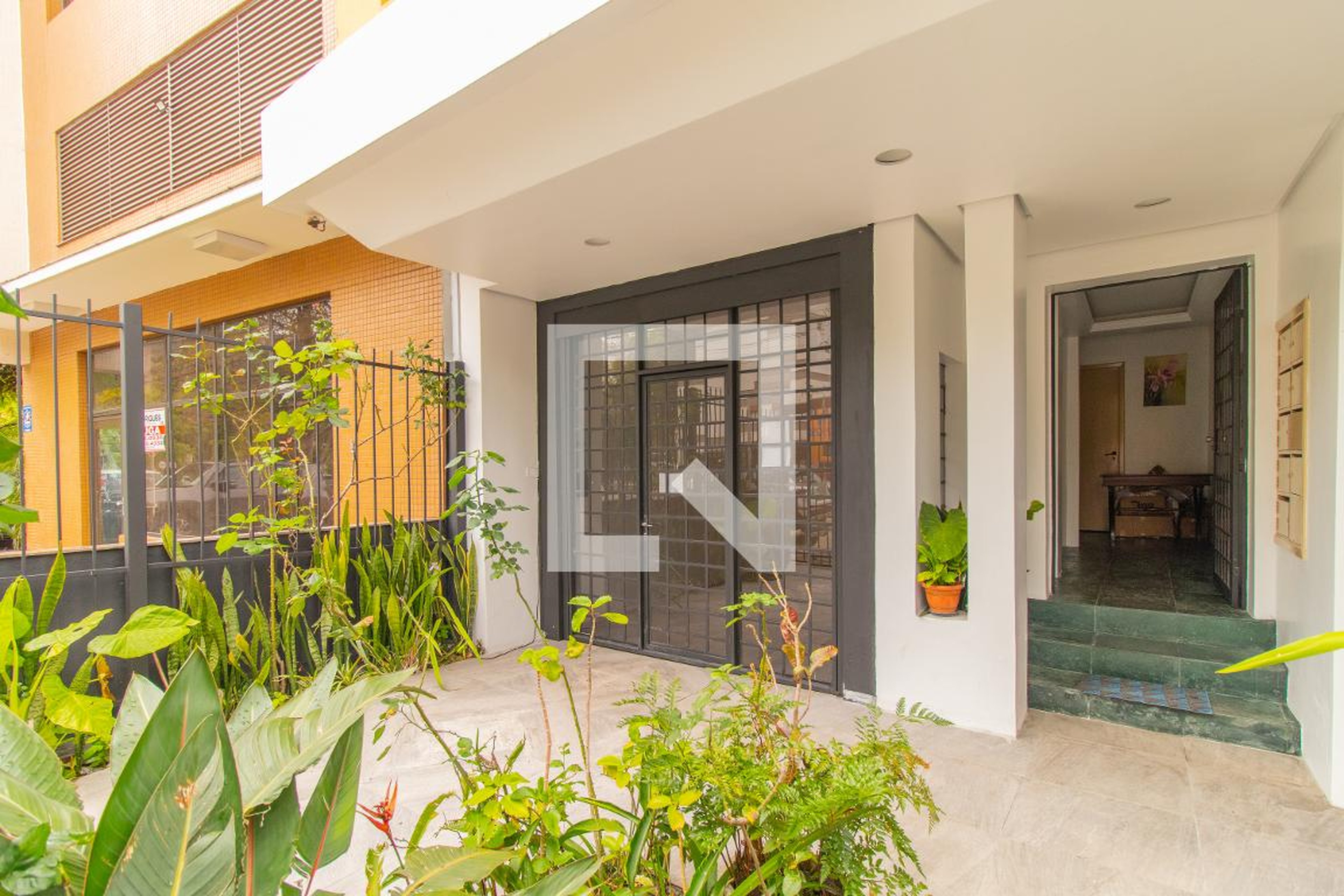 Área Externa - Edifício Krishna