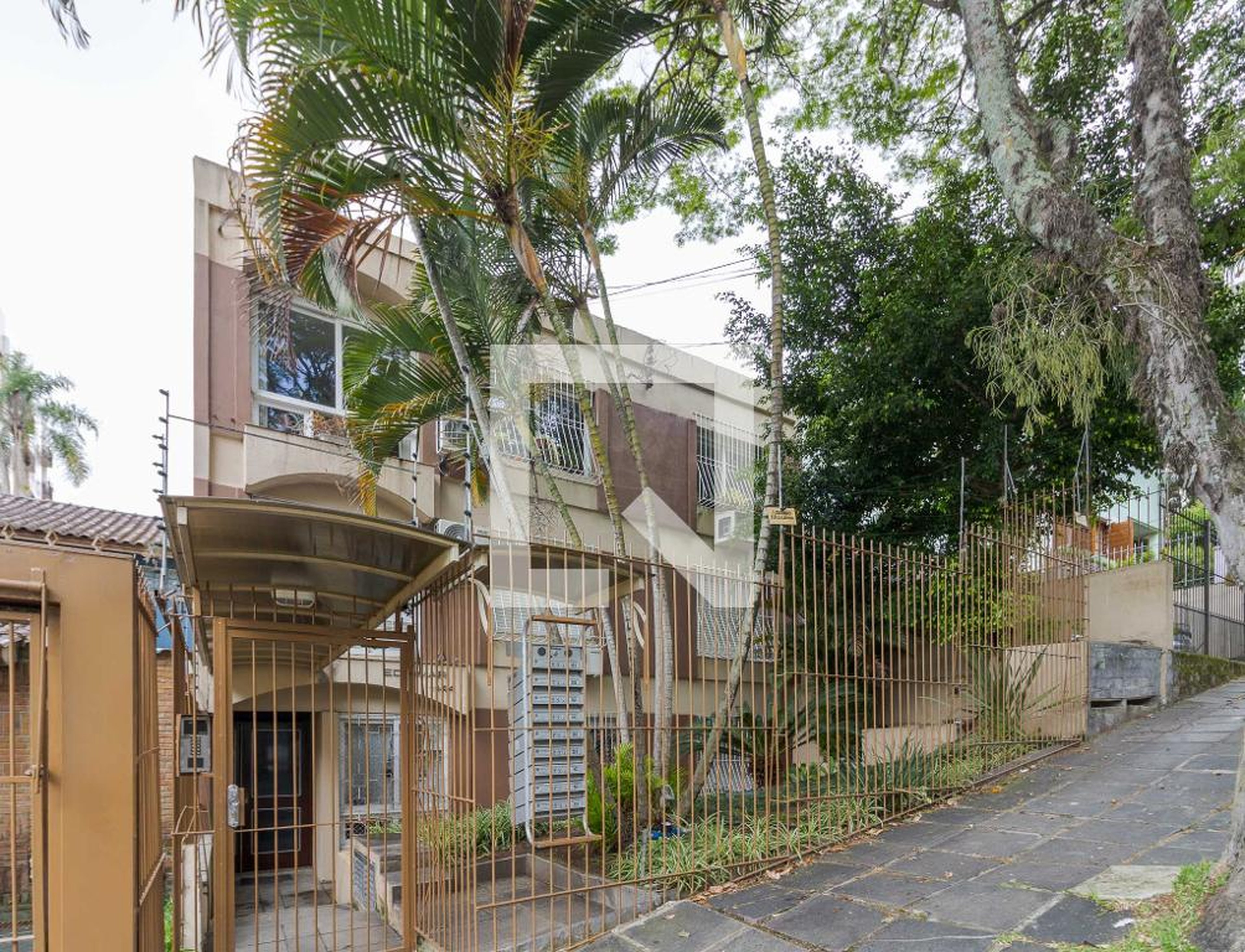 Fachada Condomínio em Rua Vasco da Gama, 1144