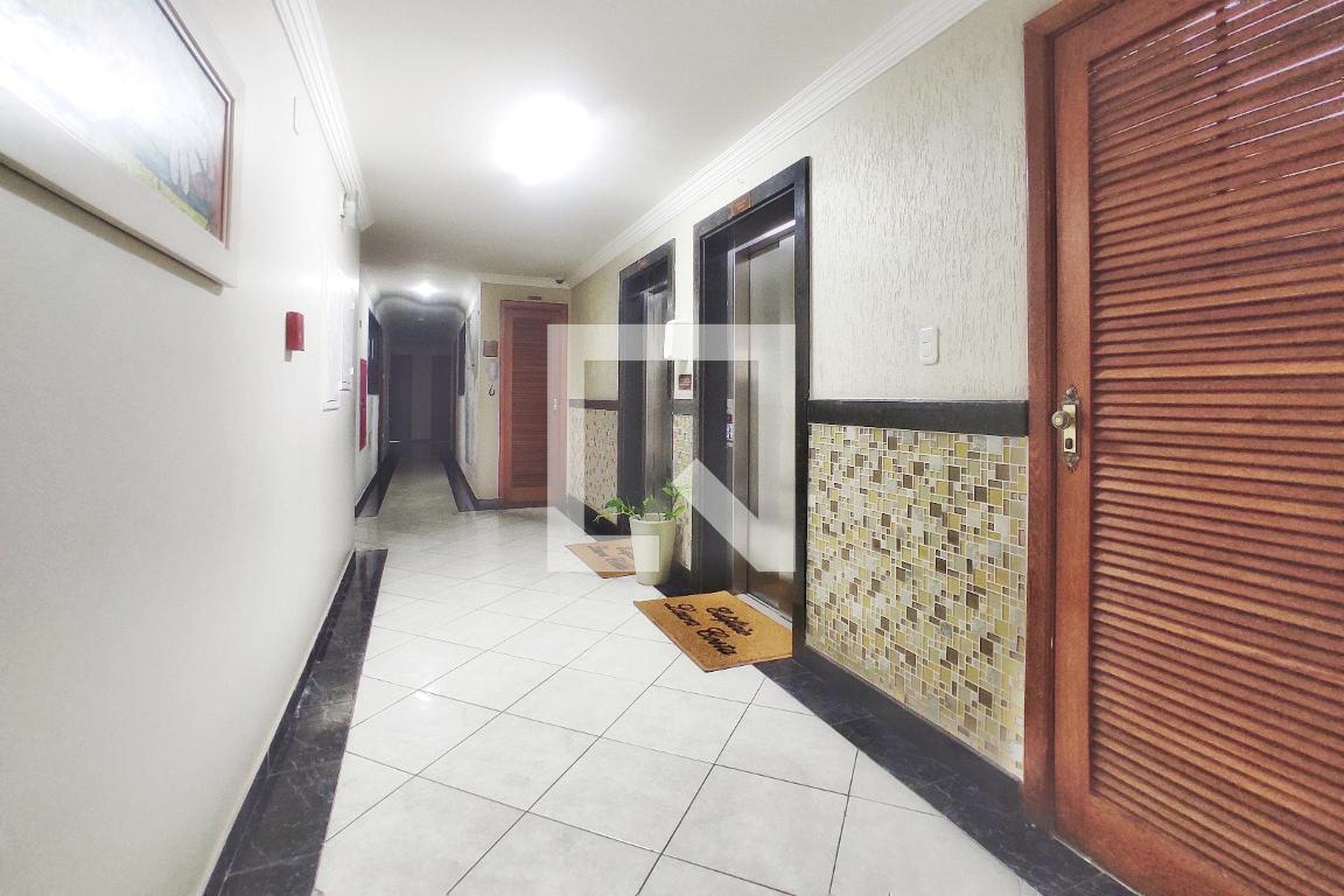 Hall de entrada - Edifício Laura Costa