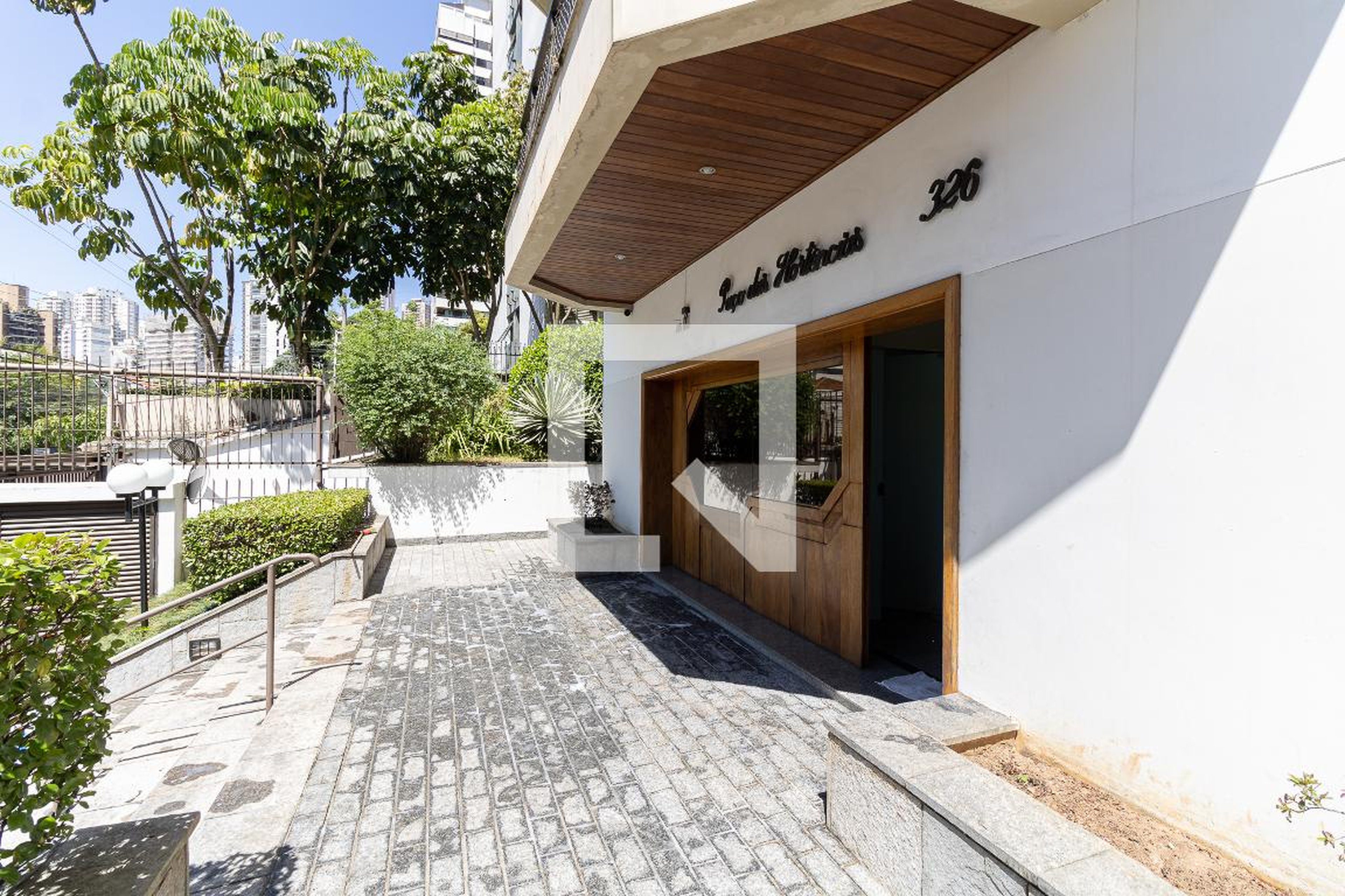 Entrada - Paço das Hortensias