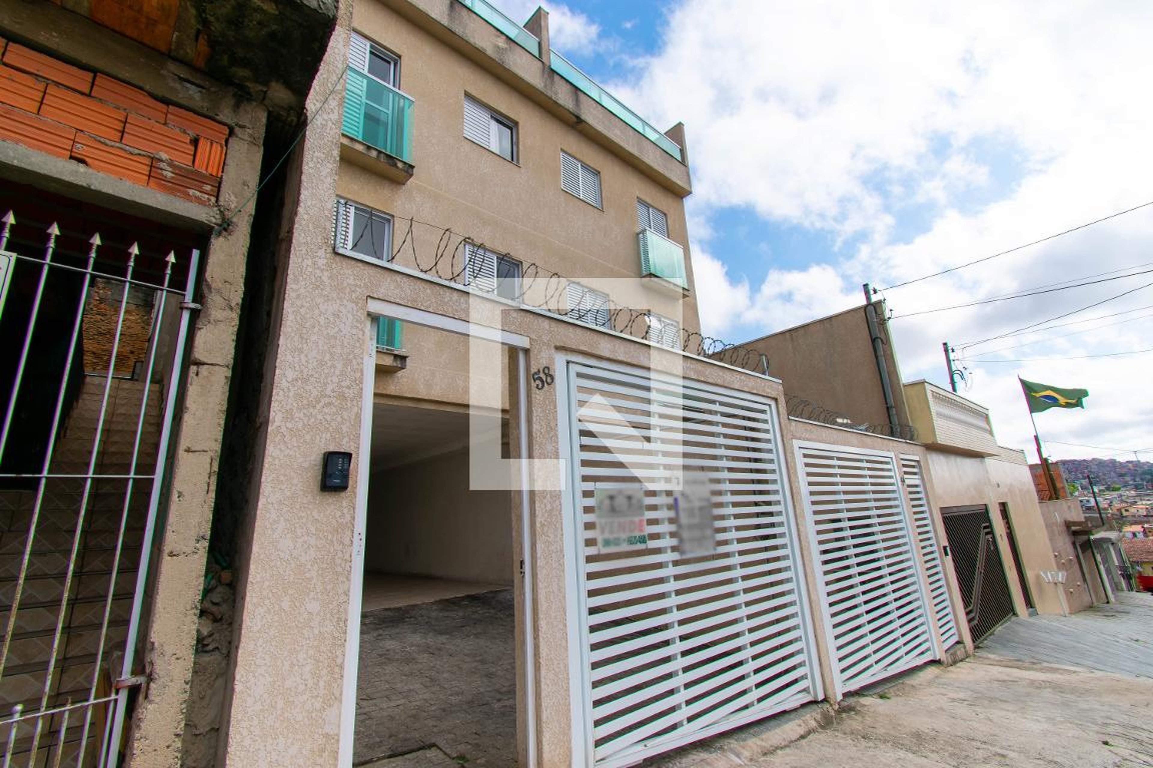 Fachada Condomínio em Rua Leviatan, 58