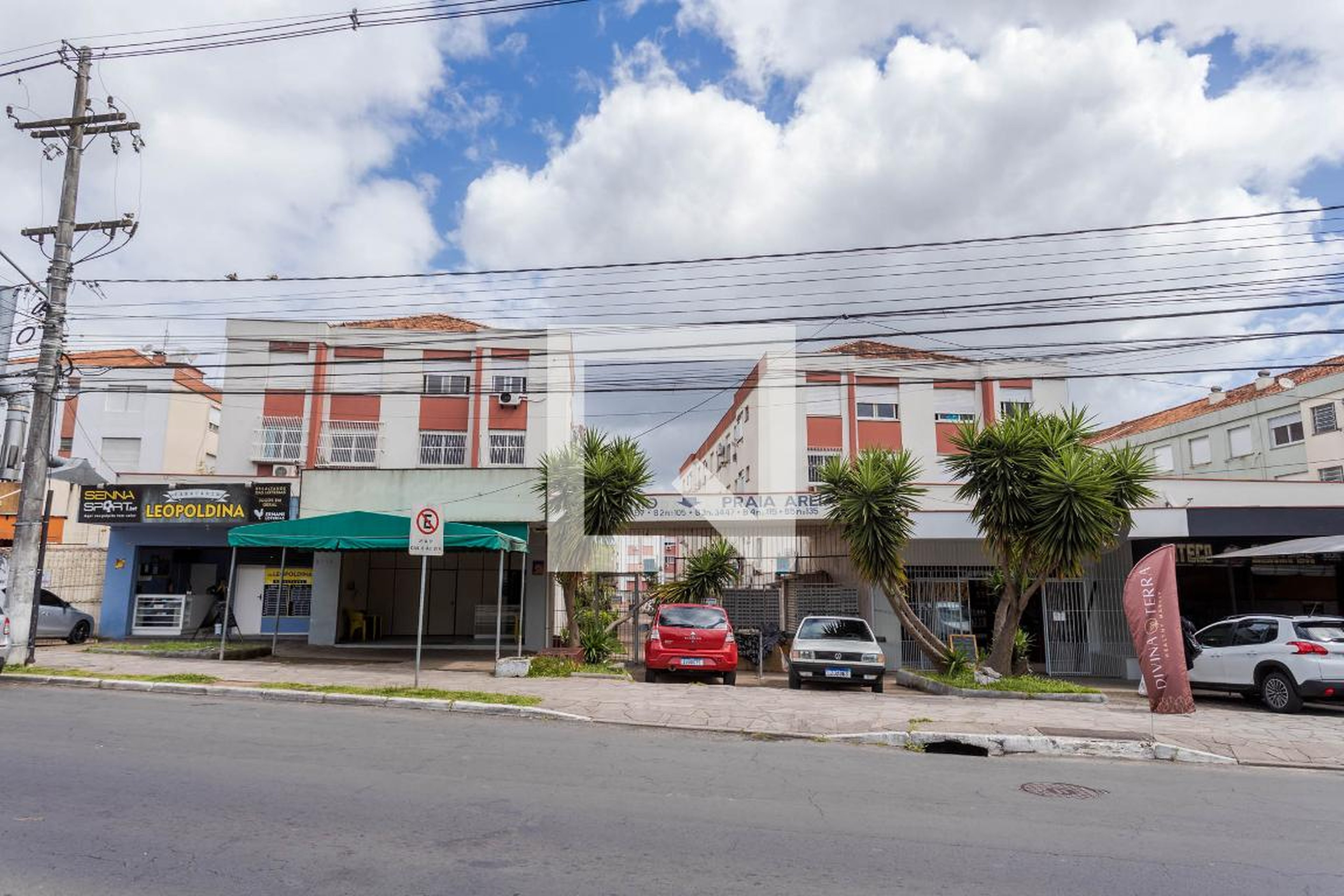 Fachada Condomínio em Avenida Baltazar de Oliveira Garcia, 3447
