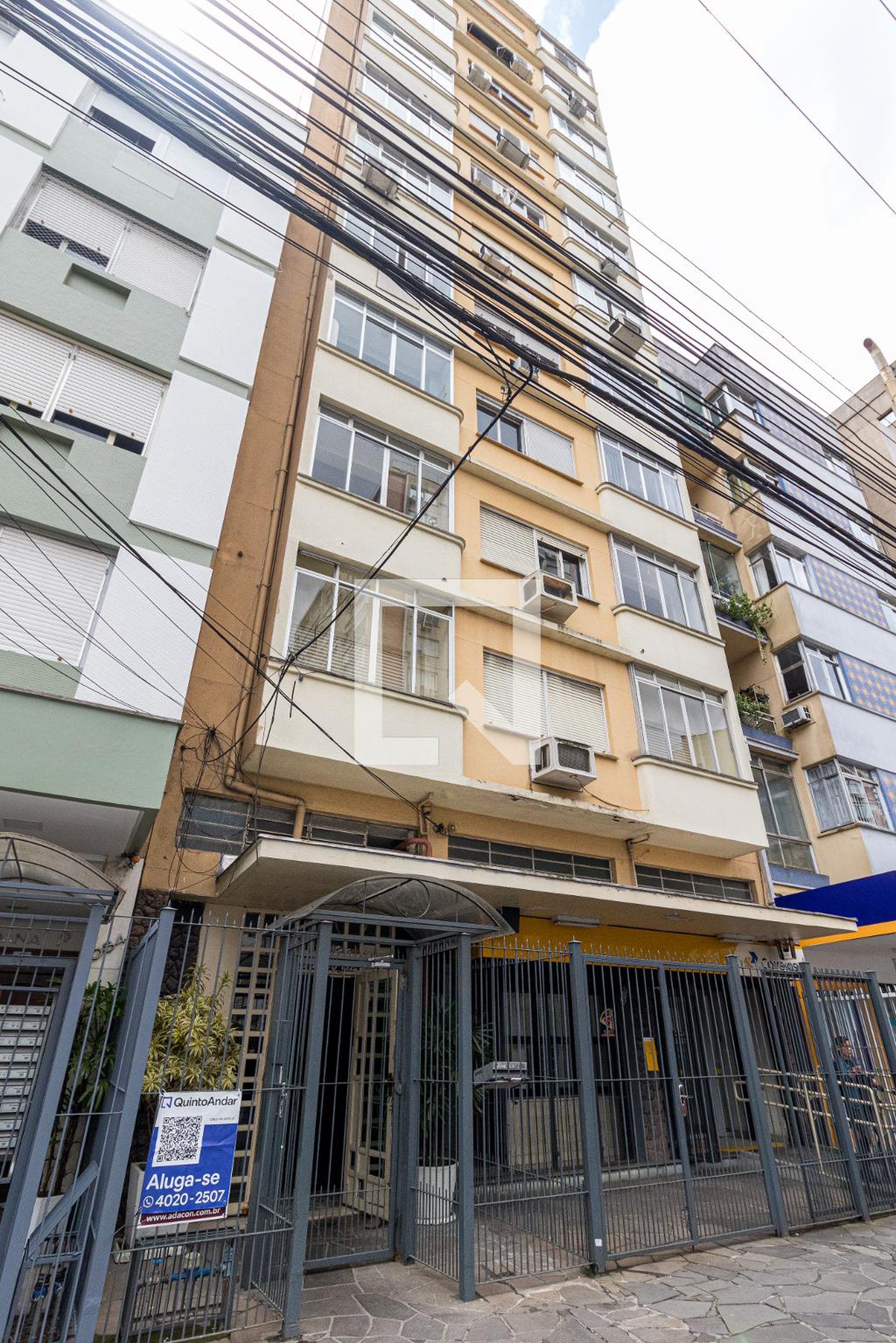 Fachada do Prédio Condomínio Aquarius