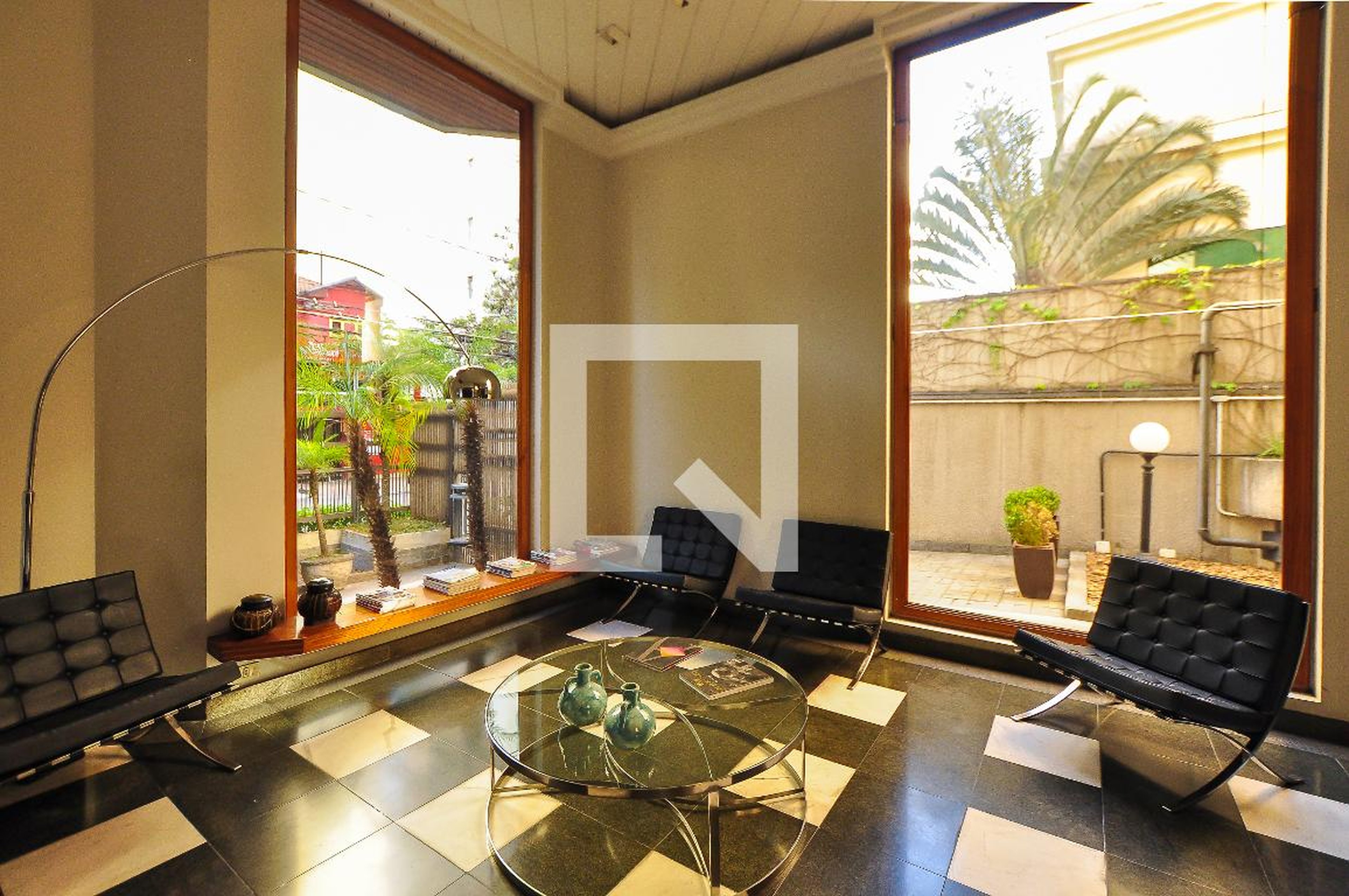 Hall de entrada - Petit Jardin