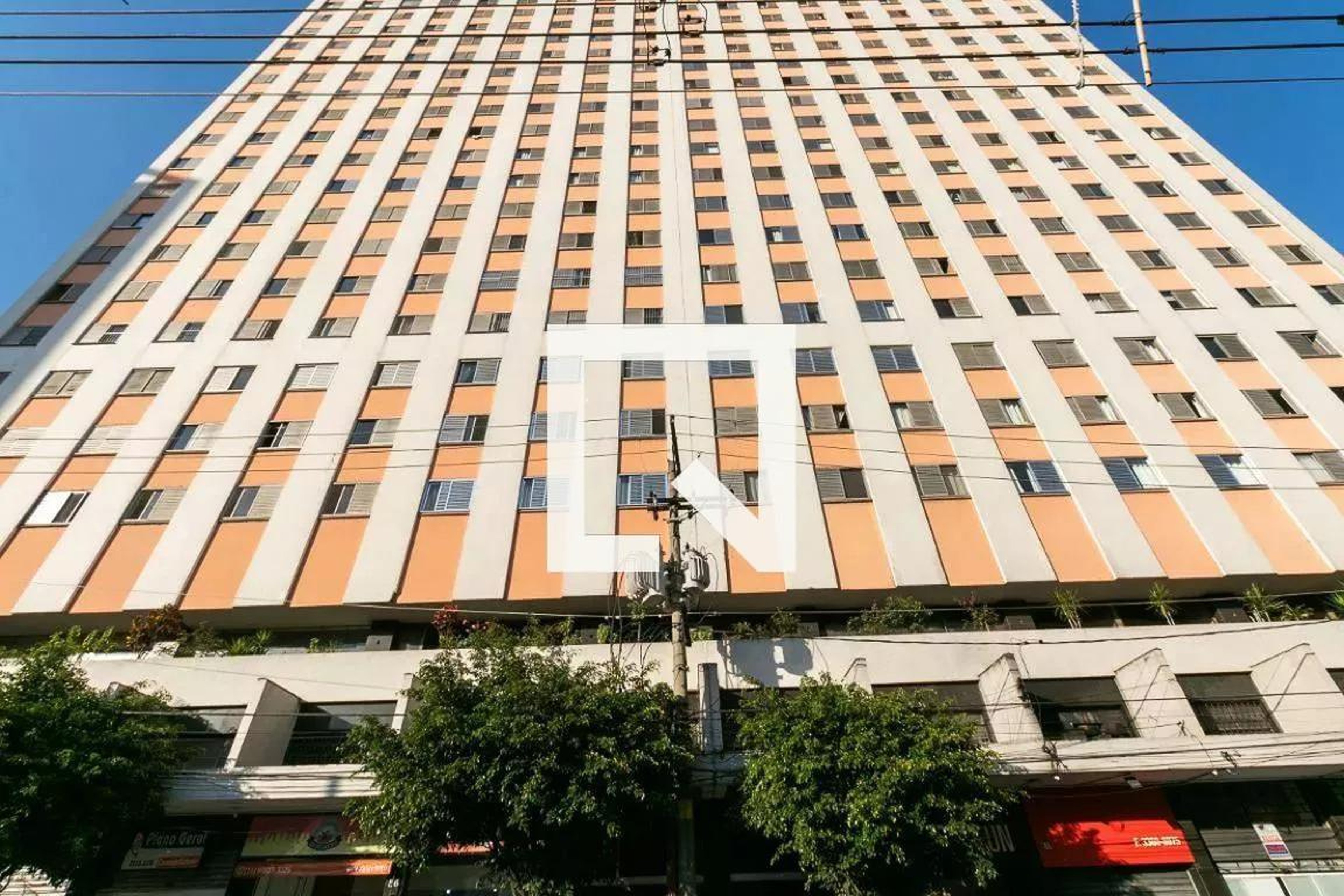 Fachada do Condomínio Edifício Vicente Matheus