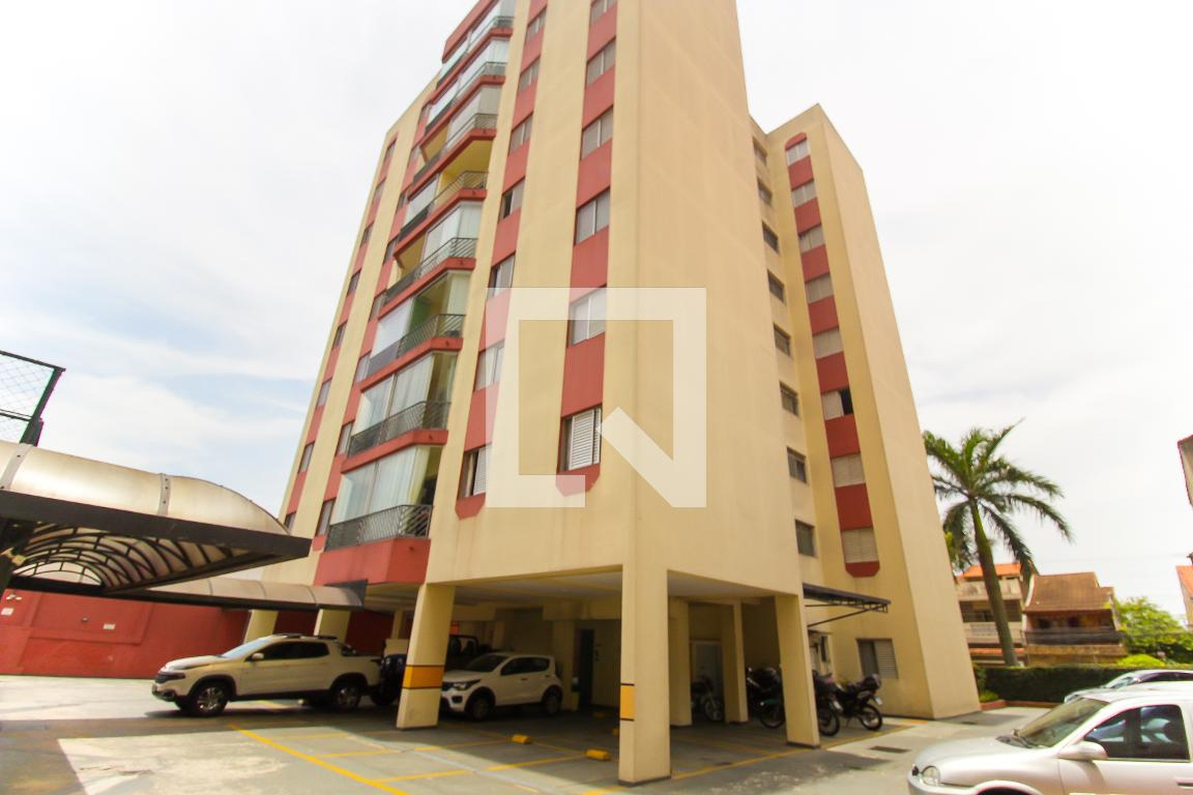 Fachada do Prédio Condomínio Espanha