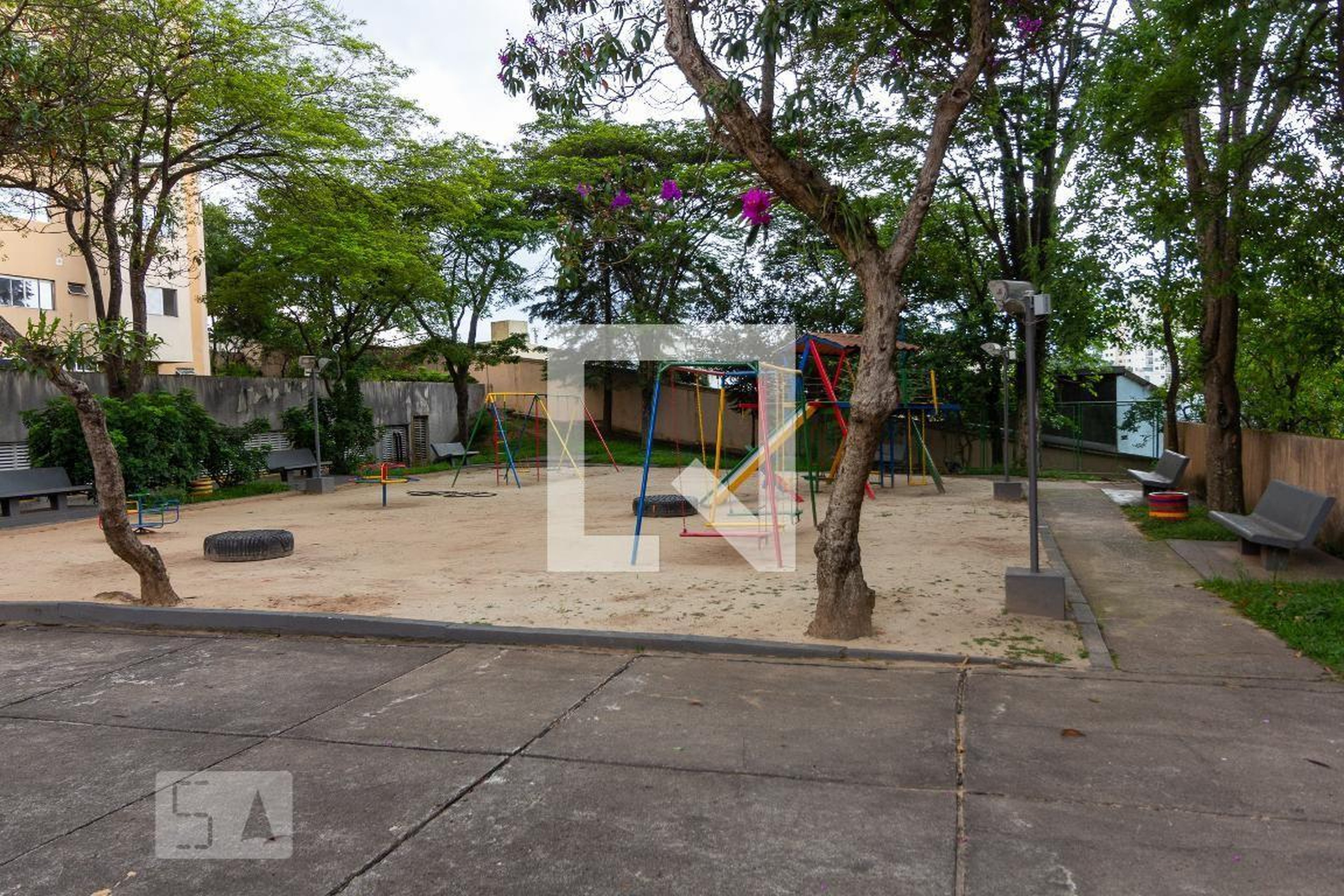 Playground - Esplanada do Paiquere