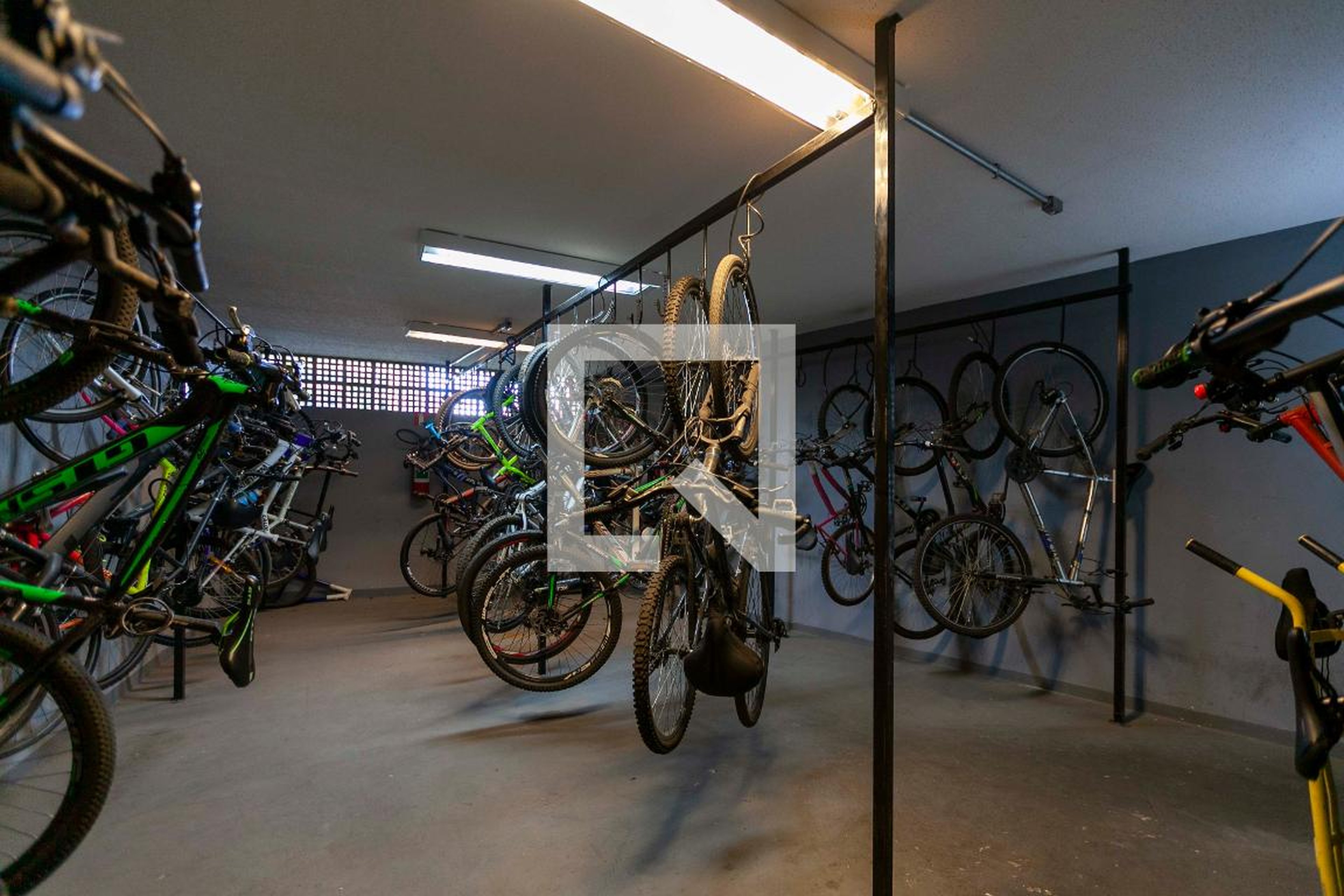 Bicicletario - Central da Barra - Água Branca