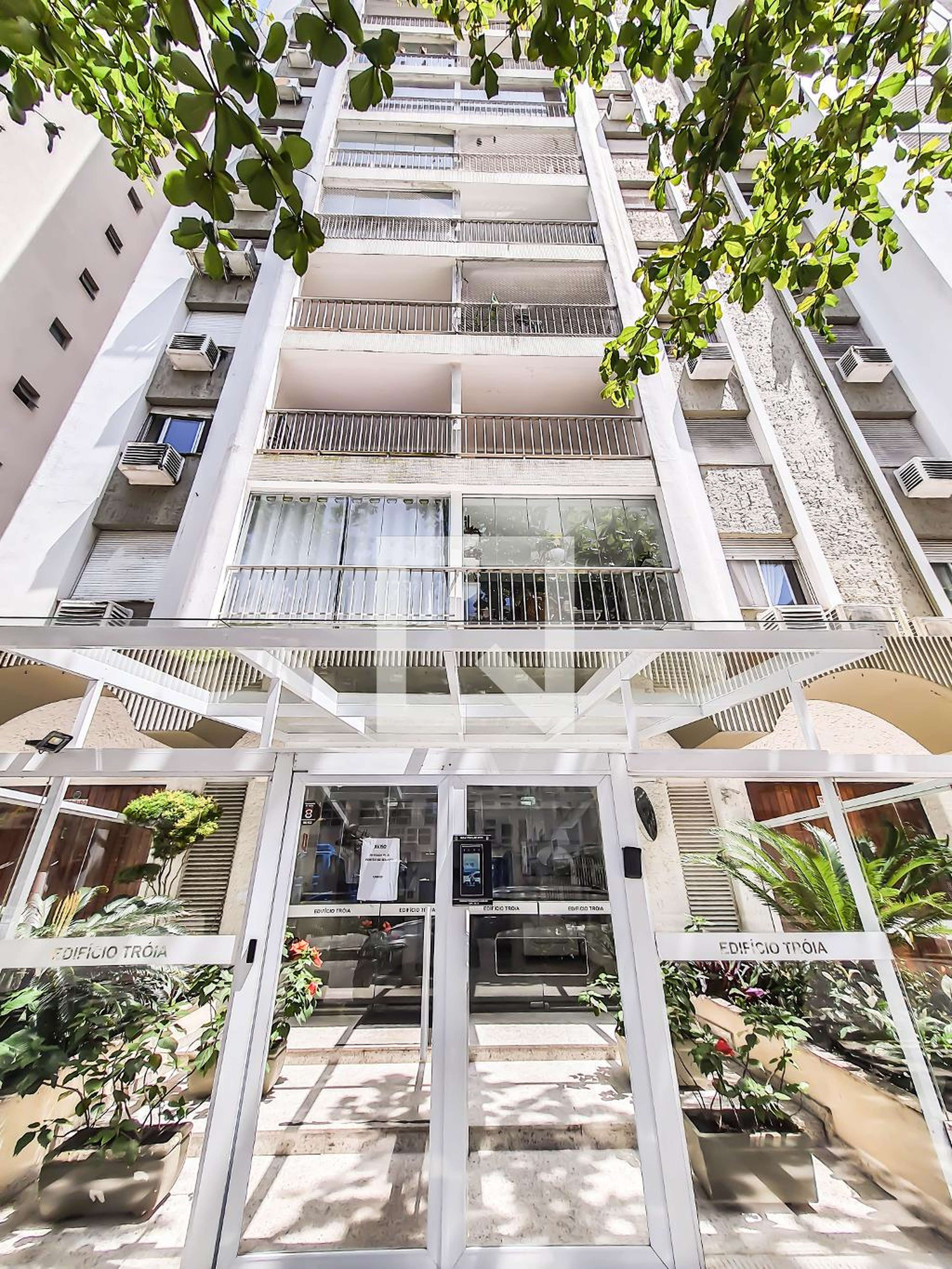 Fachada do Prédio Condomínio Troia