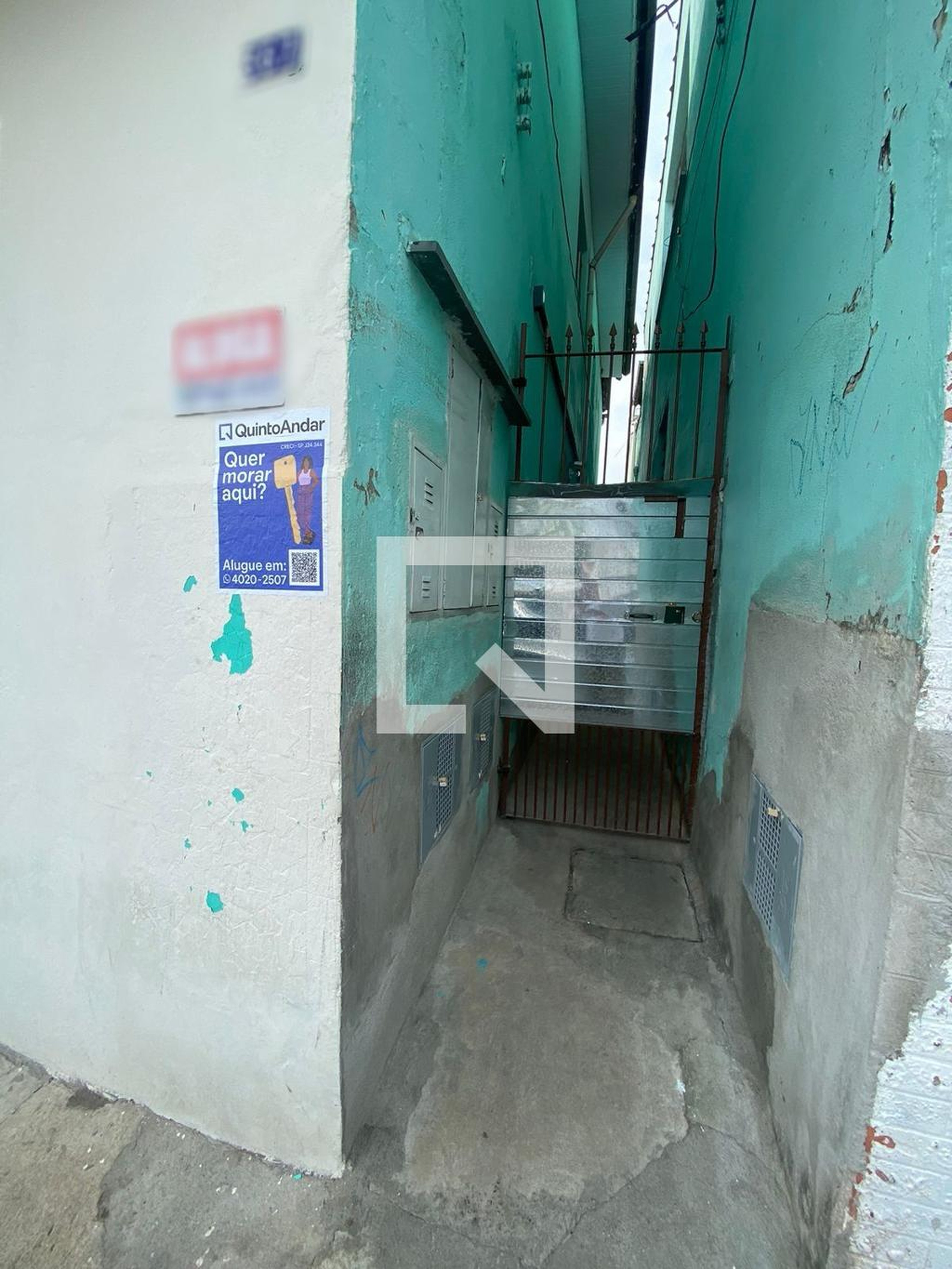 Fachada Condomínio em Rua Coronel Fawcett, 367