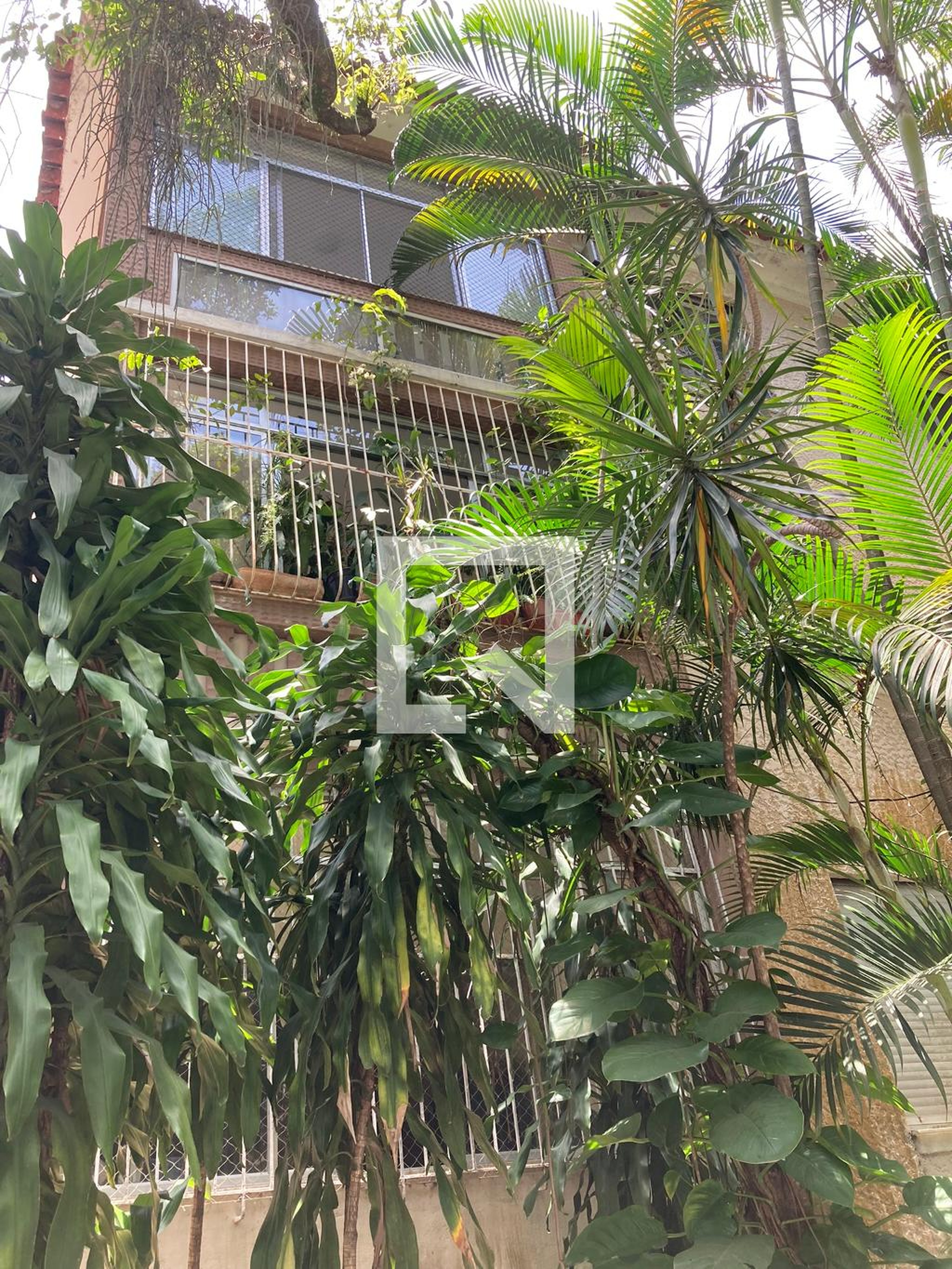 Fachada Condomínio em Rua Conde Afonso Celso, 71