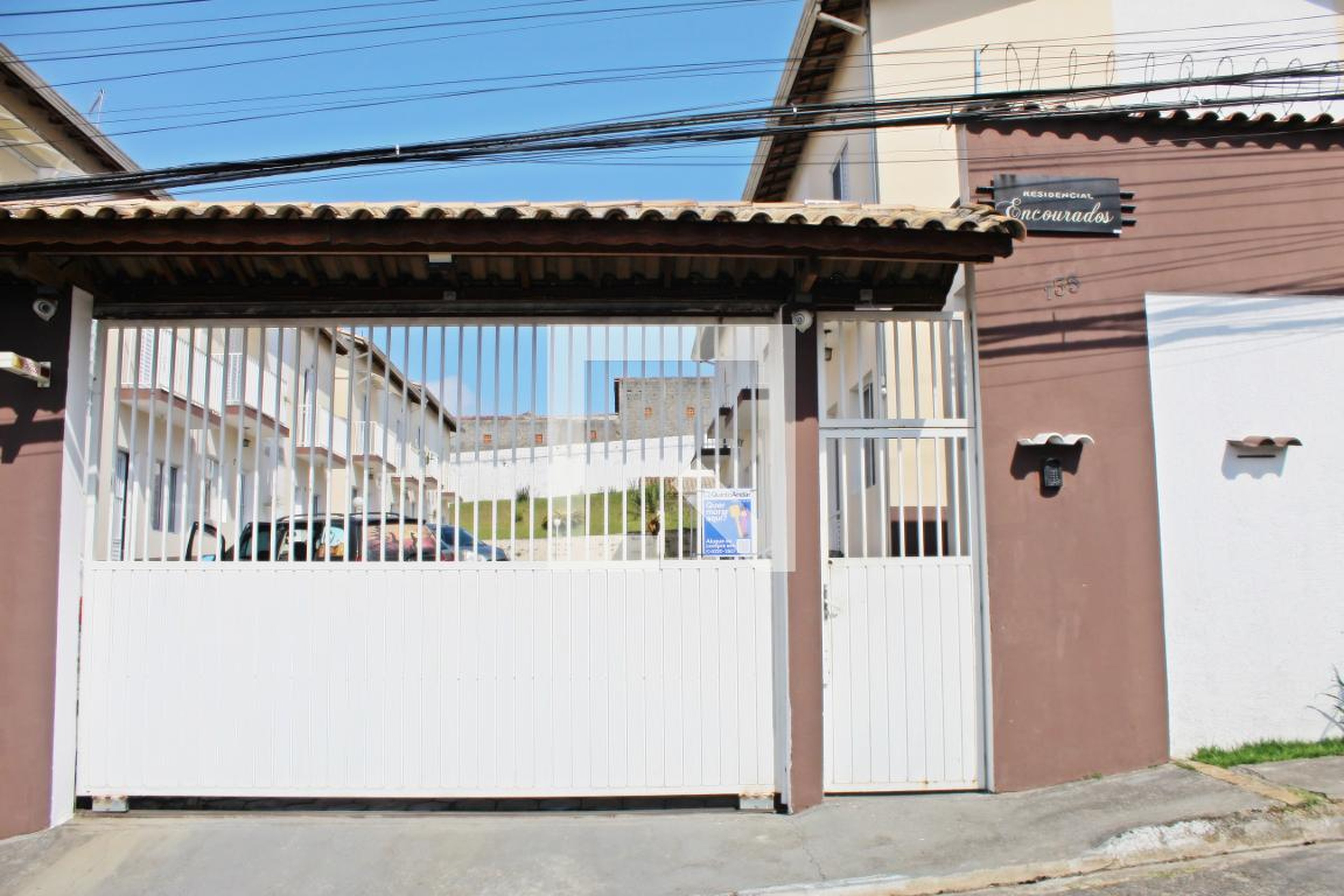 Fachada Condomínio em Rua Lutécia, 135