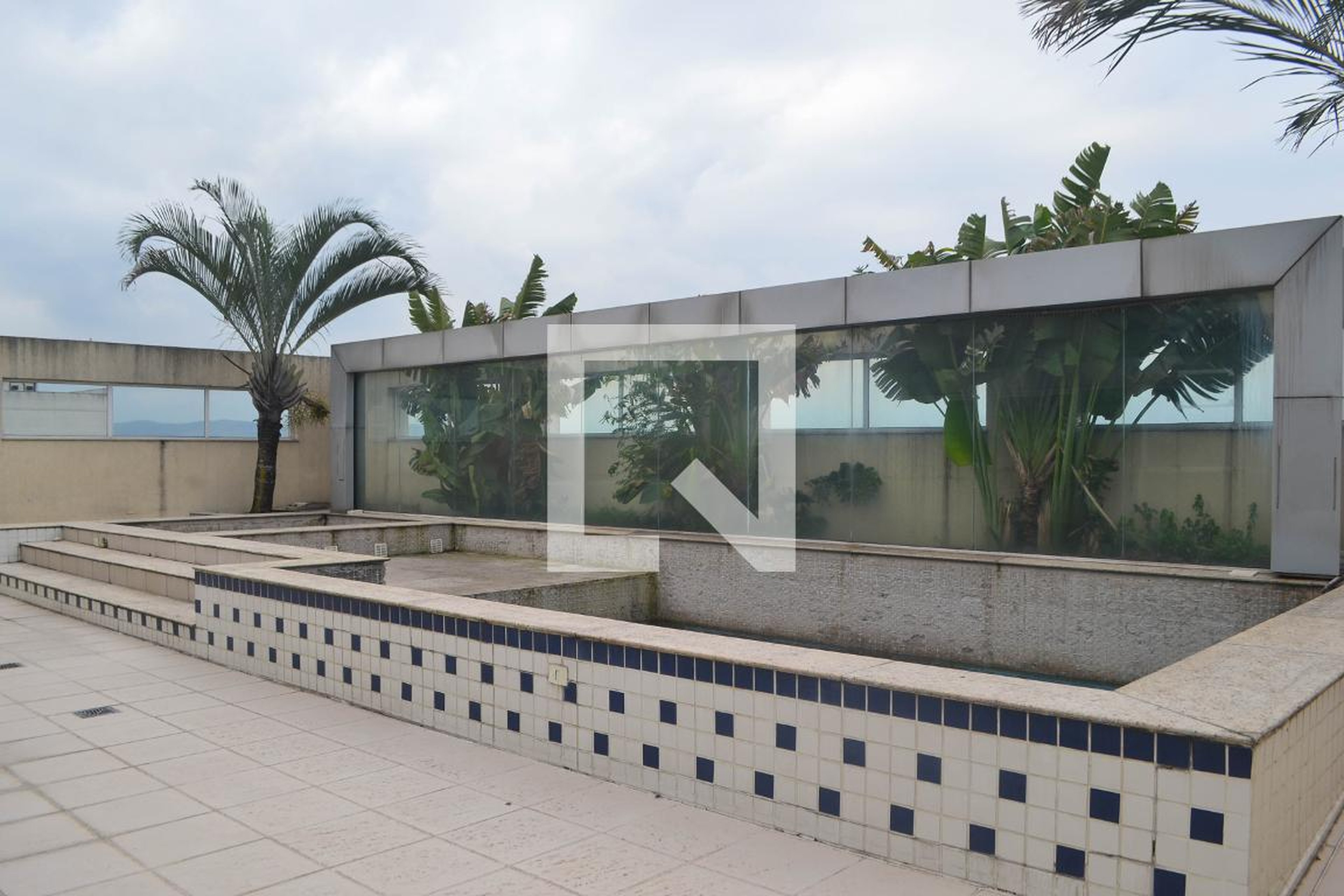 Piscina - Montblanc Diamont Apart Hotel