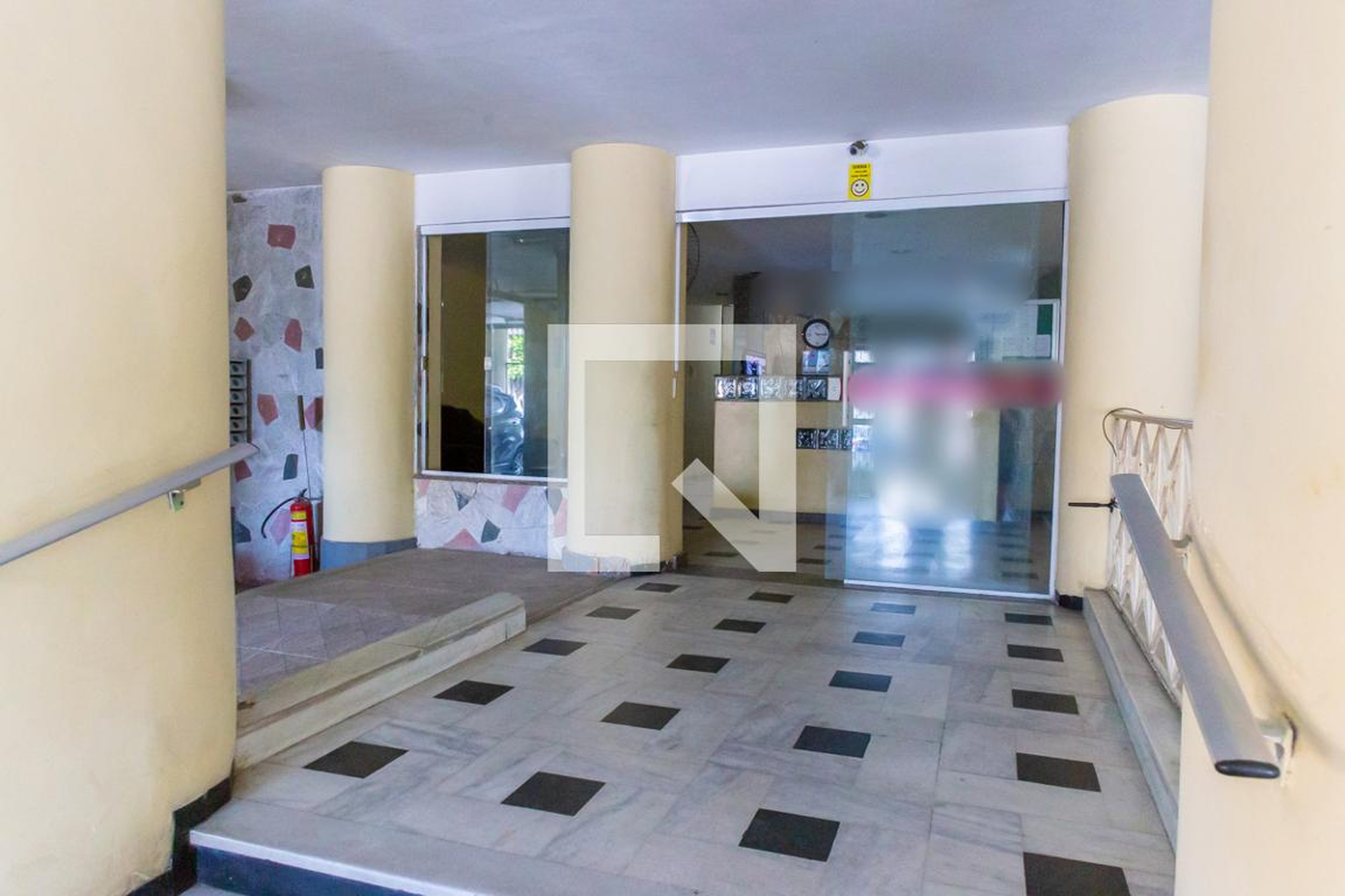 Área comum - Bernardo Sayão