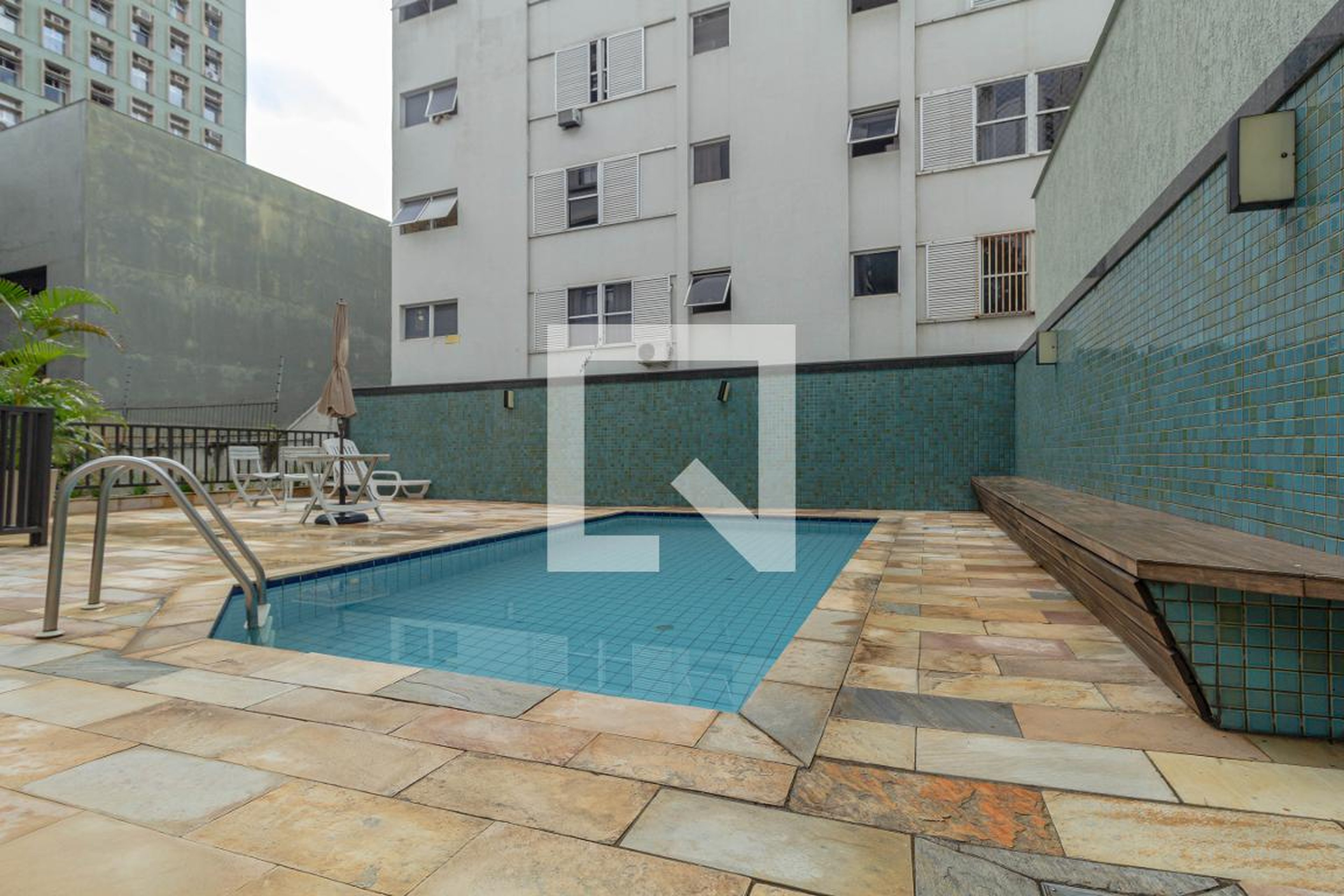 Piscina - Edifício Marques de Marica