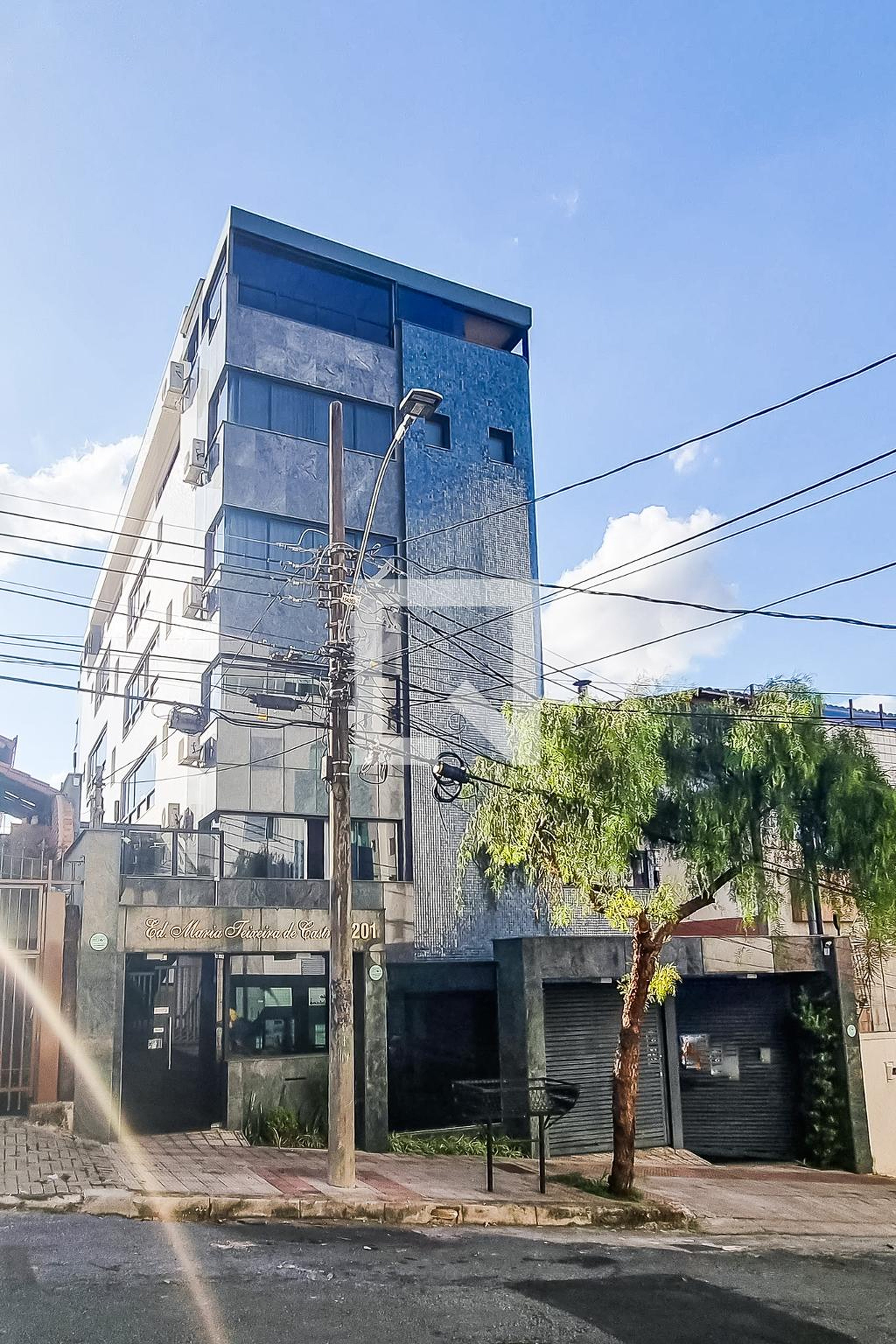 Fachada Edifício Maria Teixeira de Castro