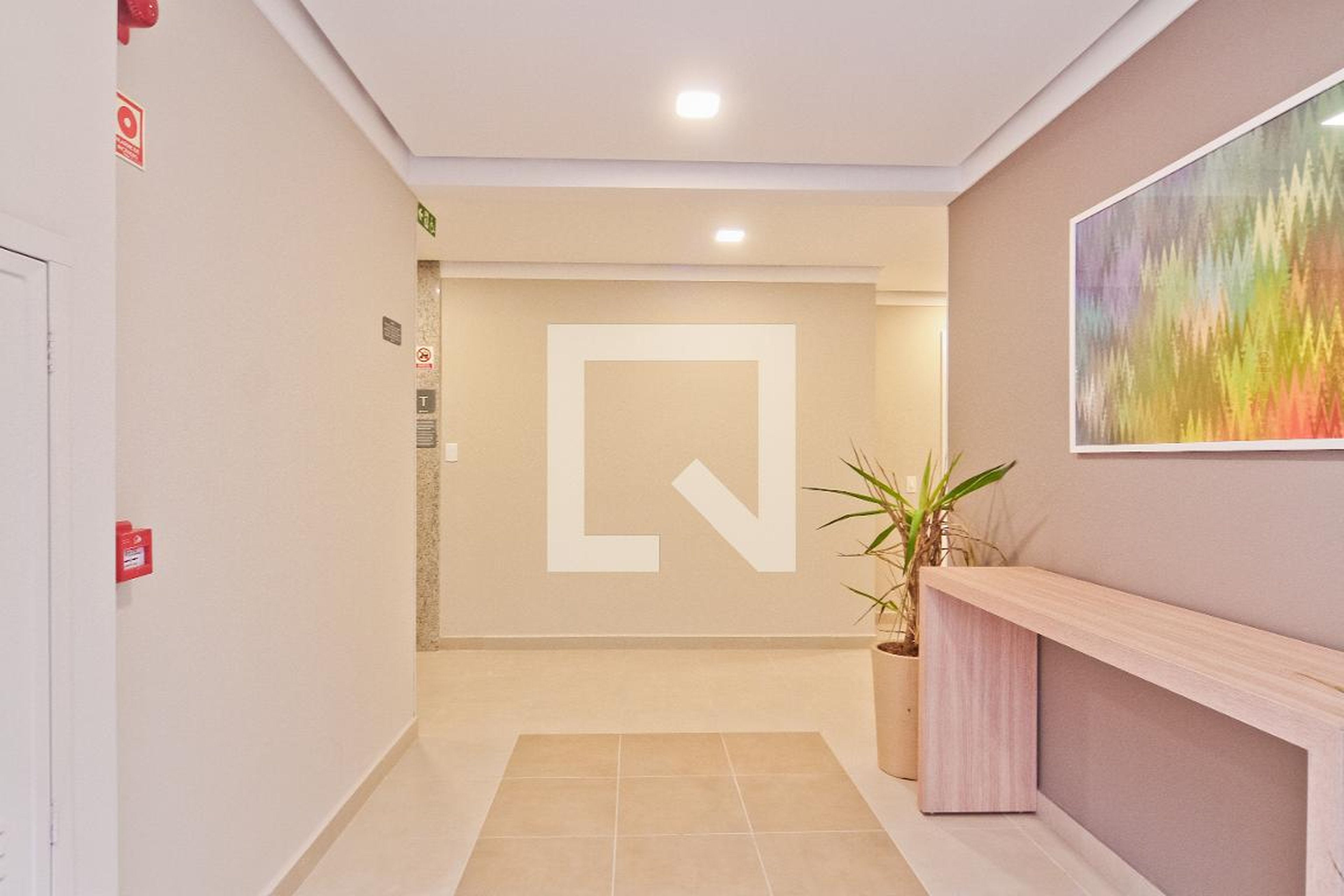 Hall - Plano&Estação Piqueri l